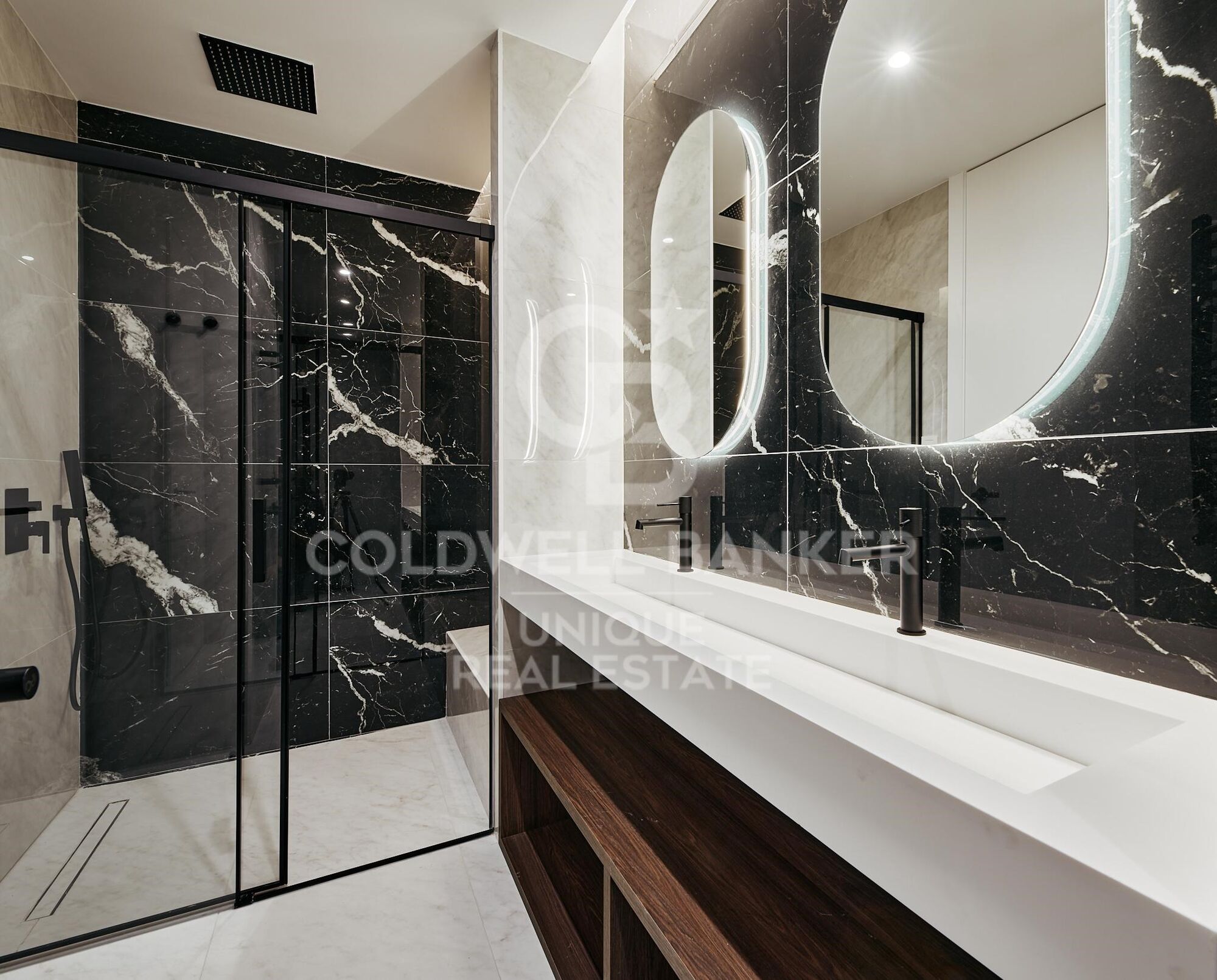 Renovated exterior apartment in Castellana, Madrid