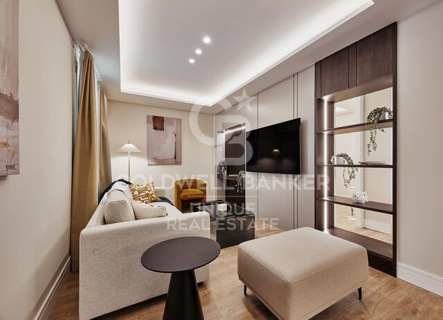 Renovated exterior apartment in Castellana, Madrid