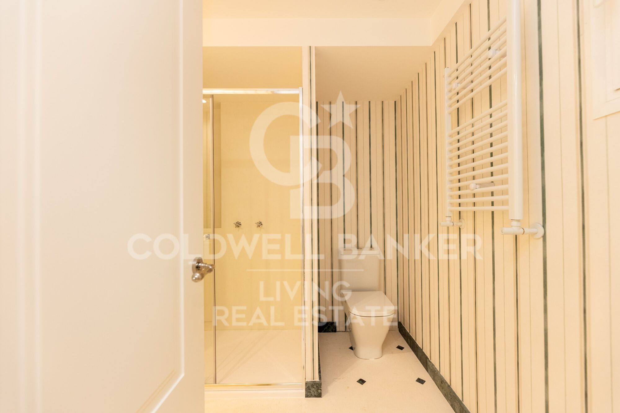 Flat 3 Bedrooms Sale Madrid