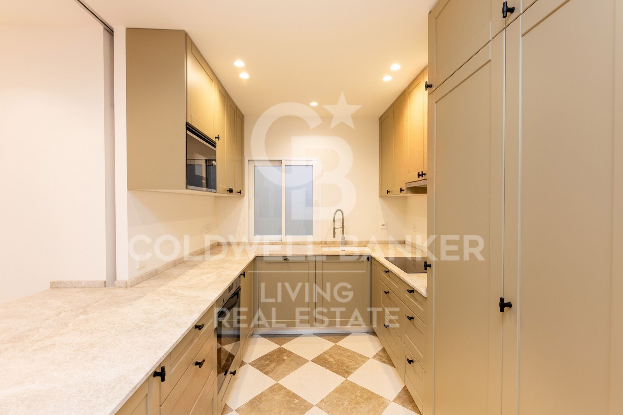 Flat 3 Bedrooms Sale Madrid