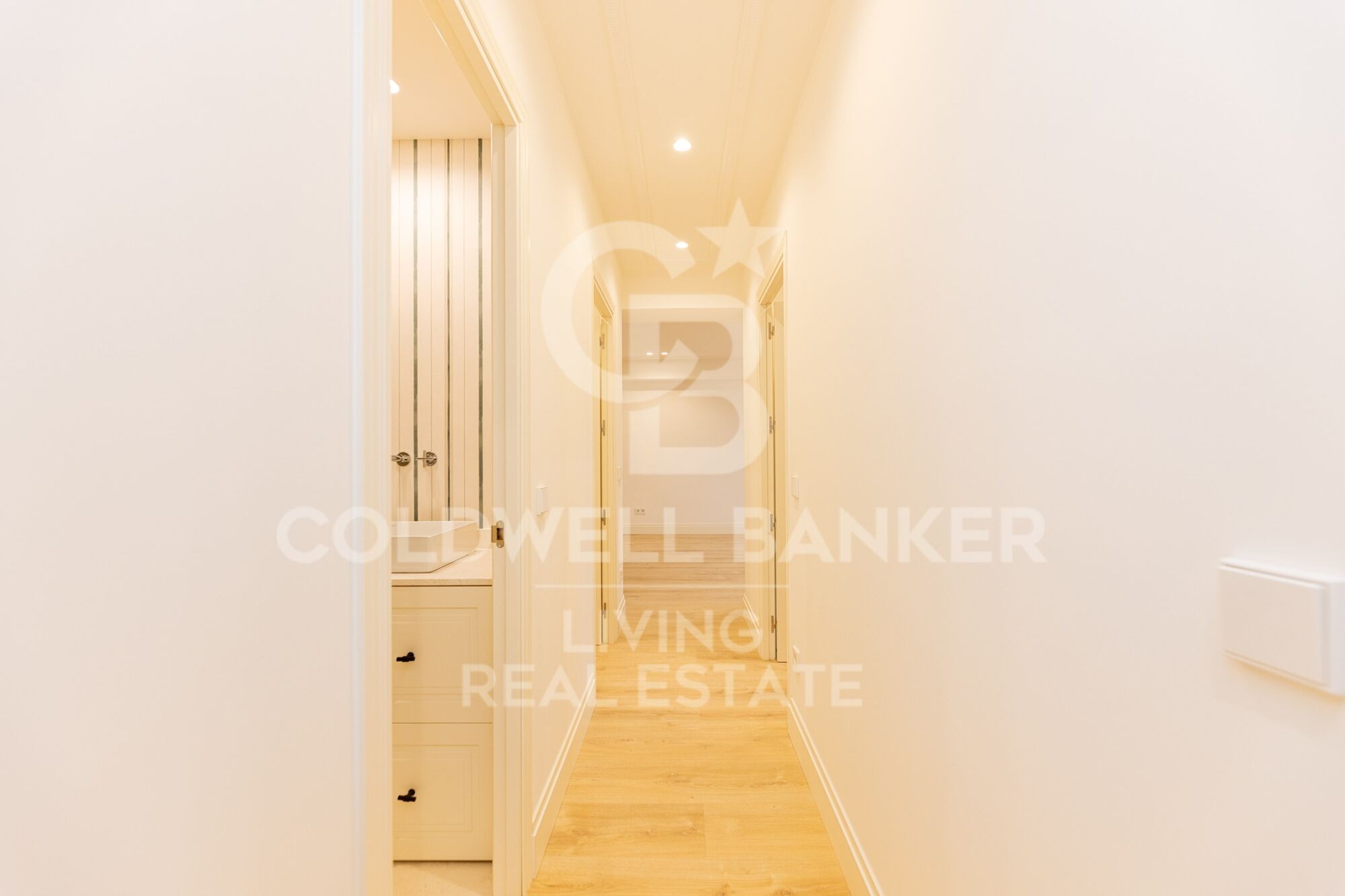 Flat 3 Bedrooms Sale Madrid