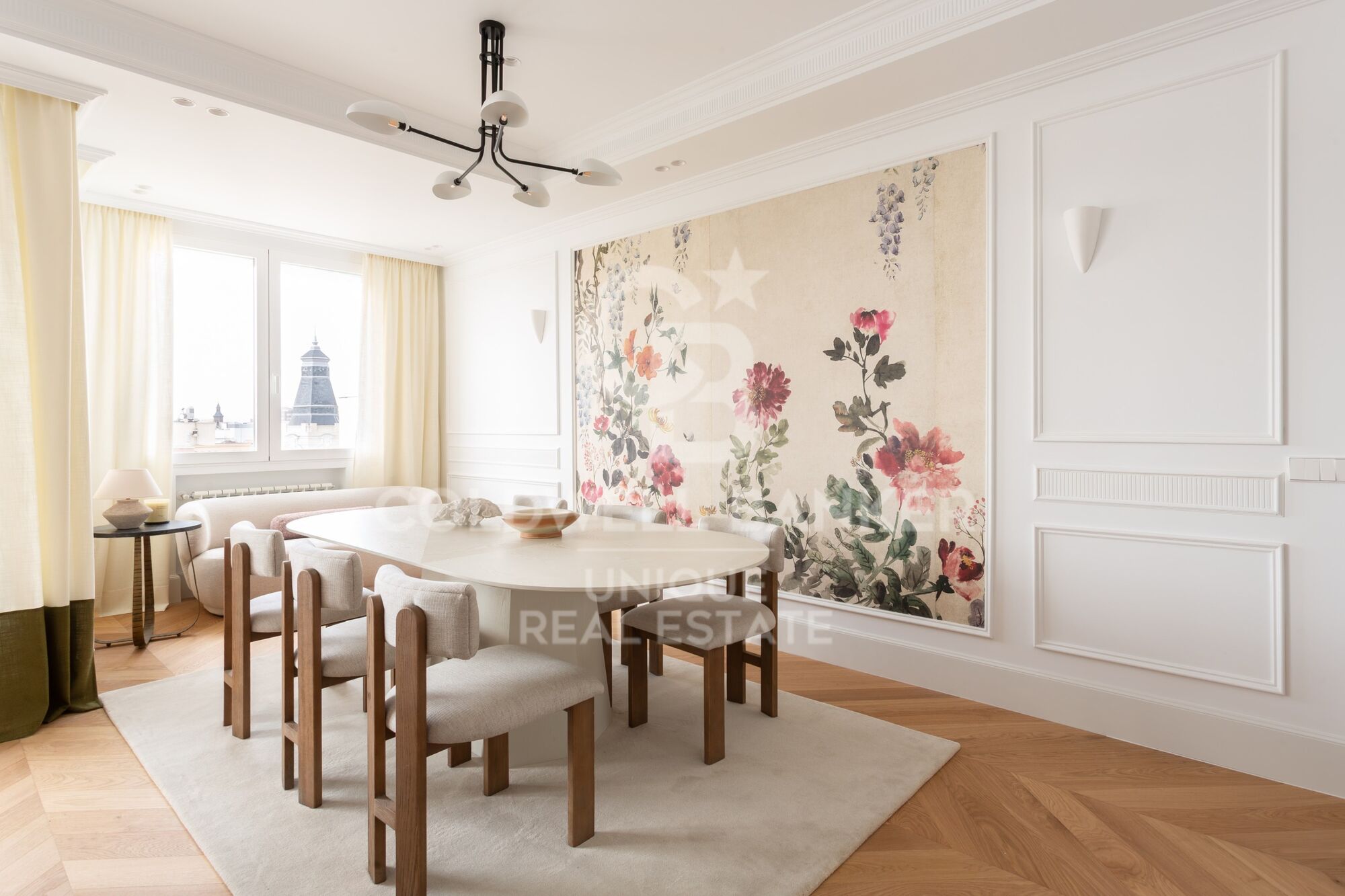 Stunning designer apartment with terrace in Chamberí, Madrid