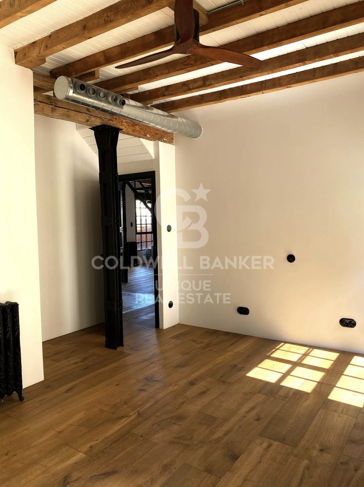 Duplex penthouse exterior, renovated, with terrace in Sol, Madrid