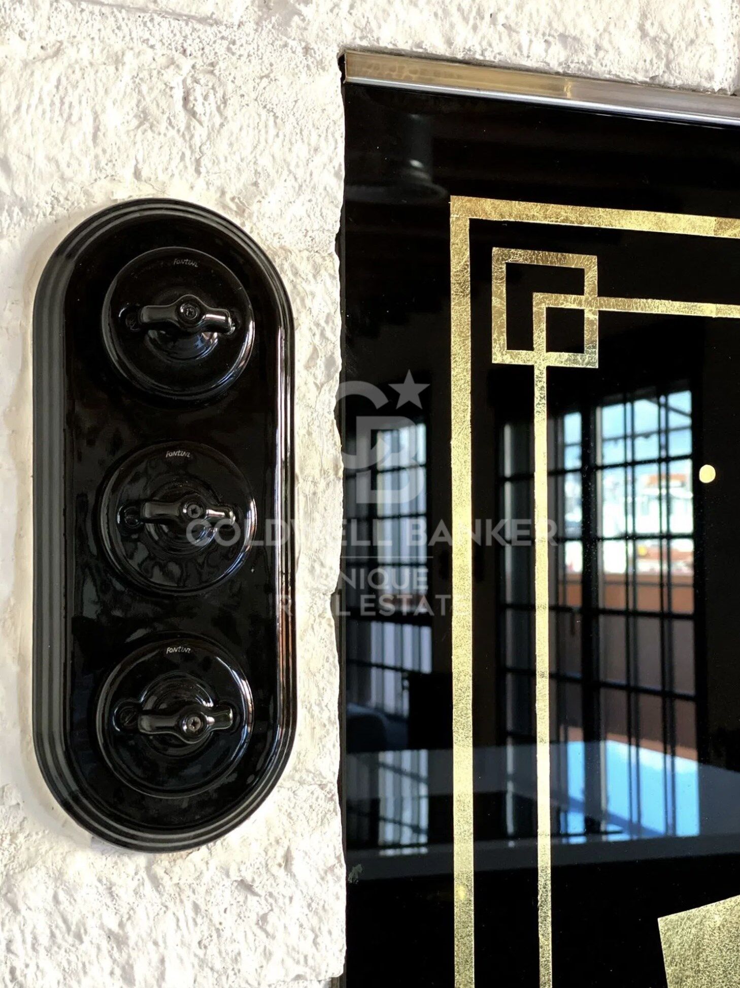 Duplex penthouse exterior, renovated, with terrace in Sol, Madrid