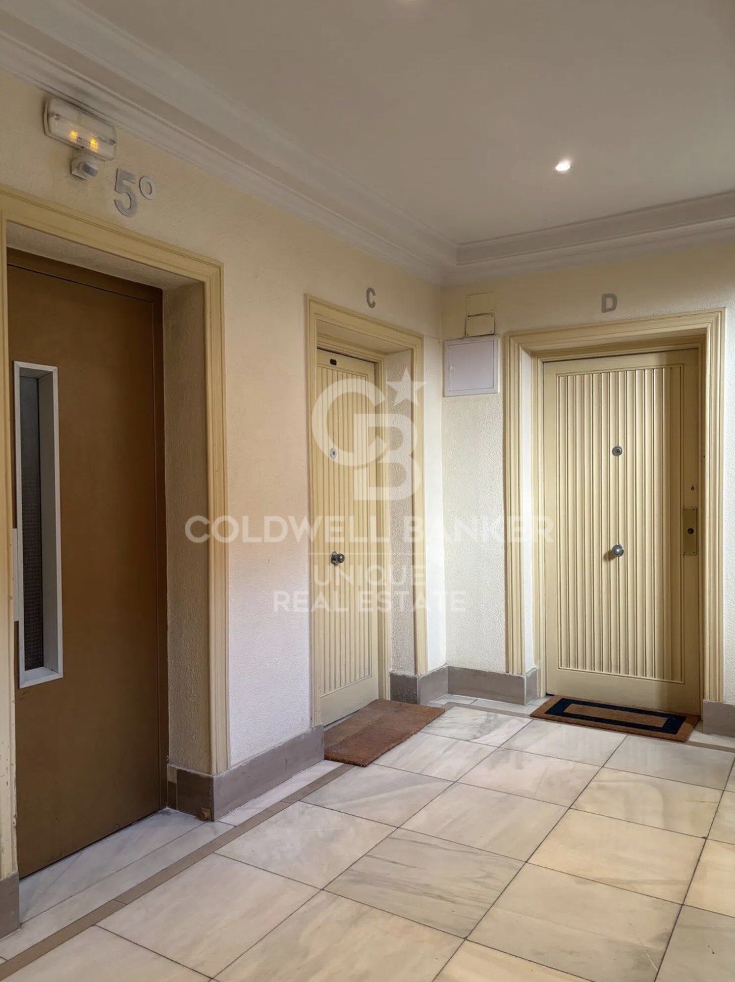 Renovated exterior apartment with terrace in Guindalera, Madrid