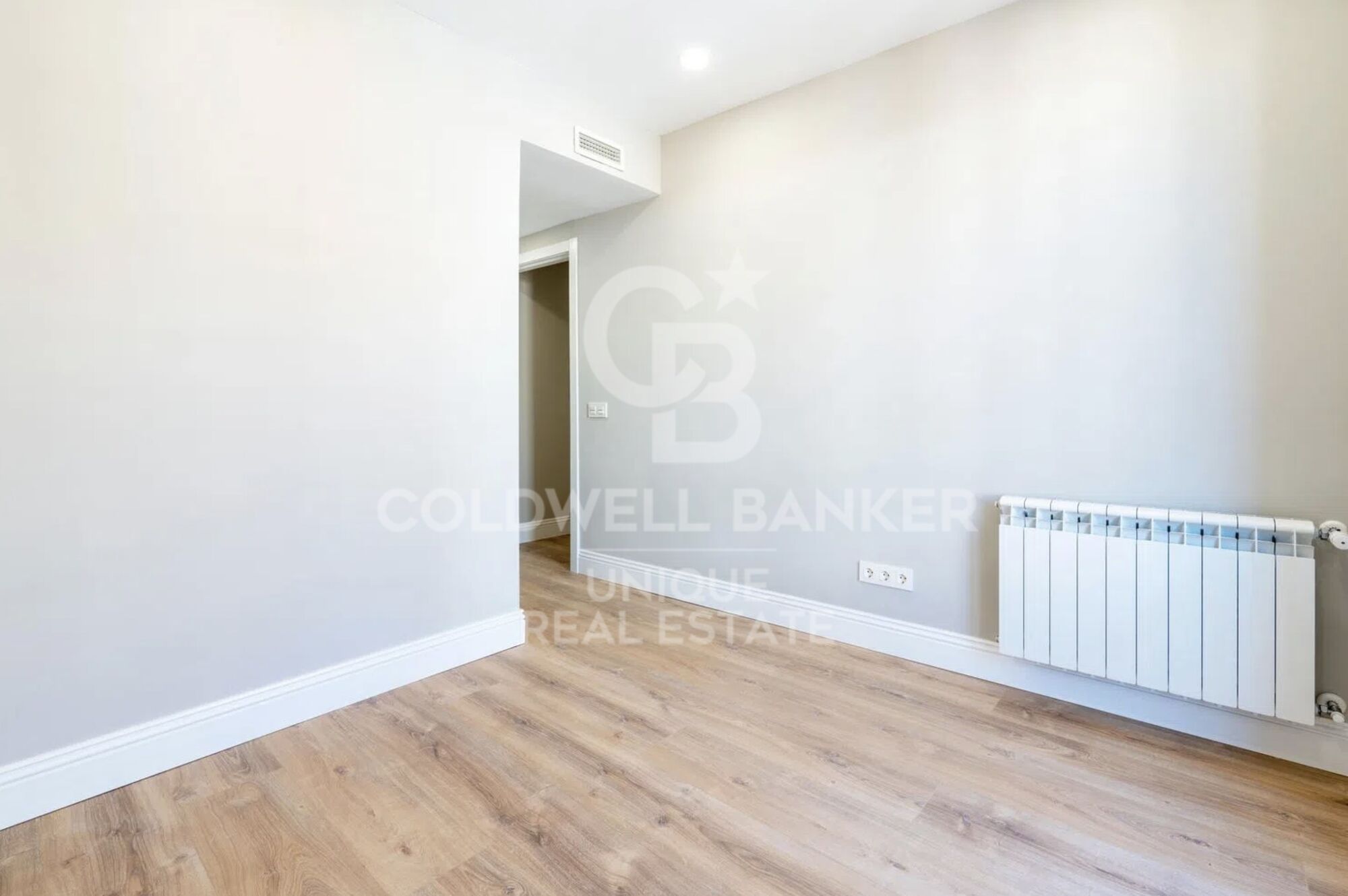Renovated exterior apartment with terrace in Guindalera, Madrid