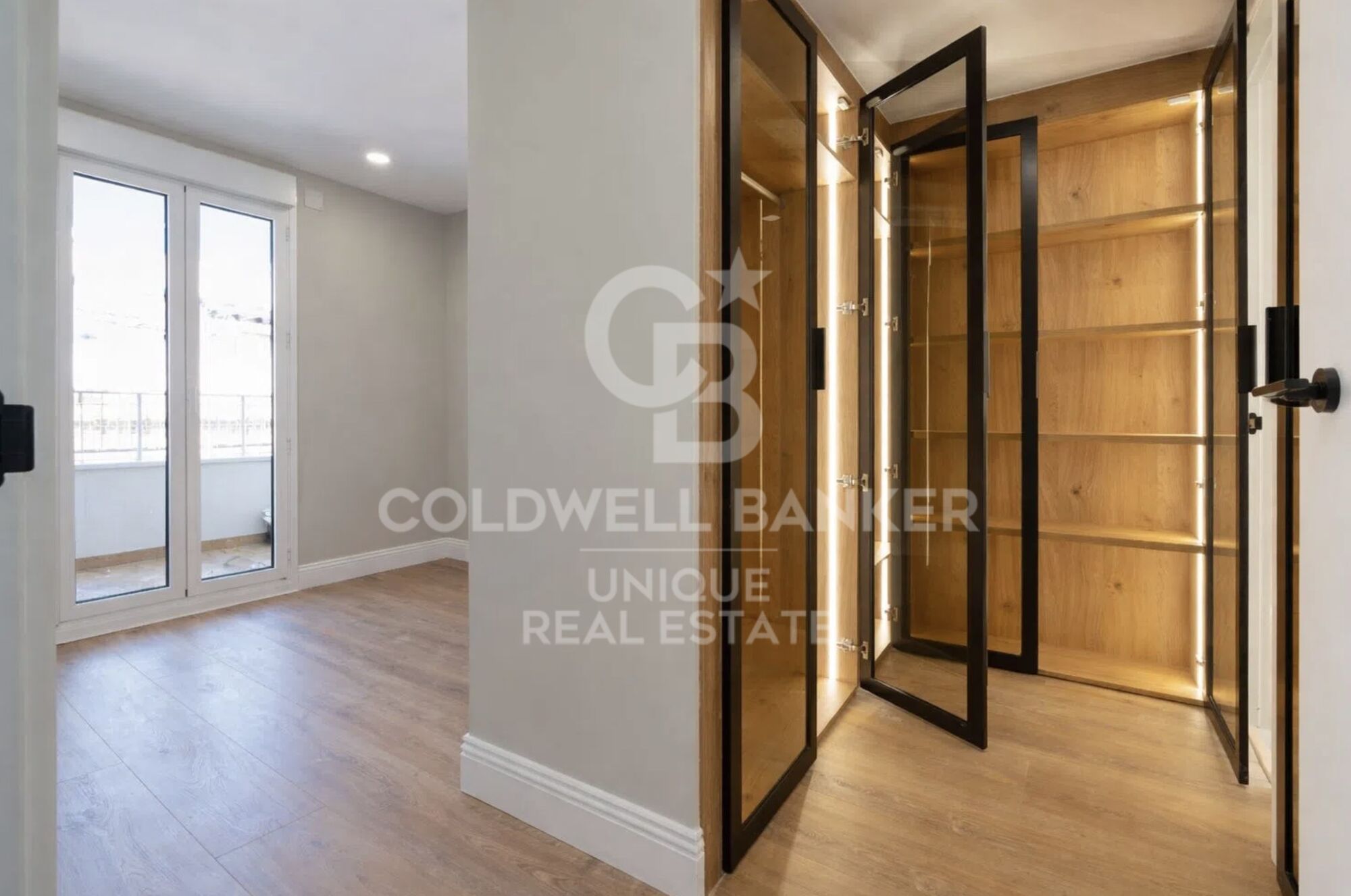 Renovated exterior apartment with terrace in Guindalera, Madrid