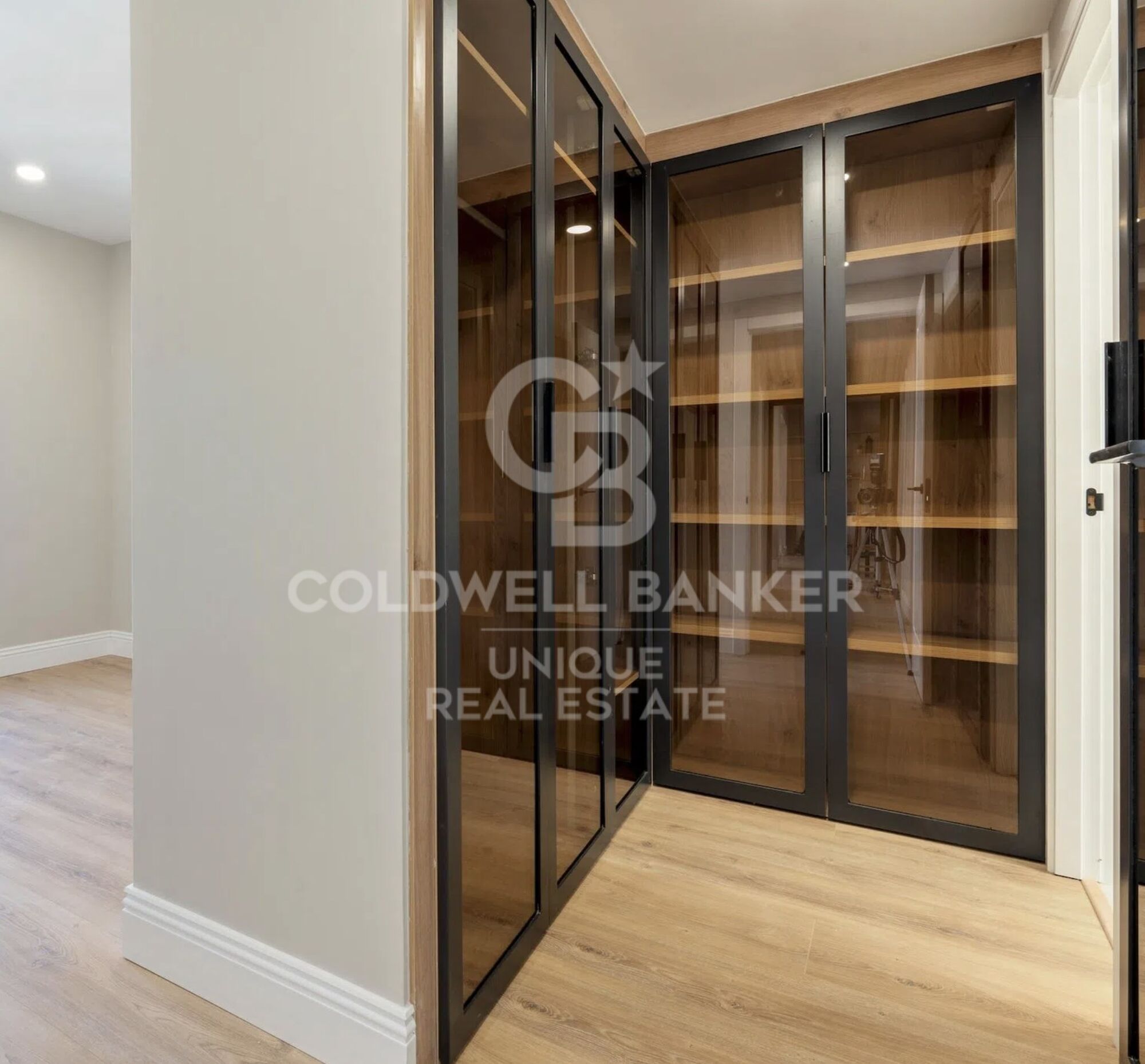 Renovated exterior apartment with terrace in Guindalera, Madrid