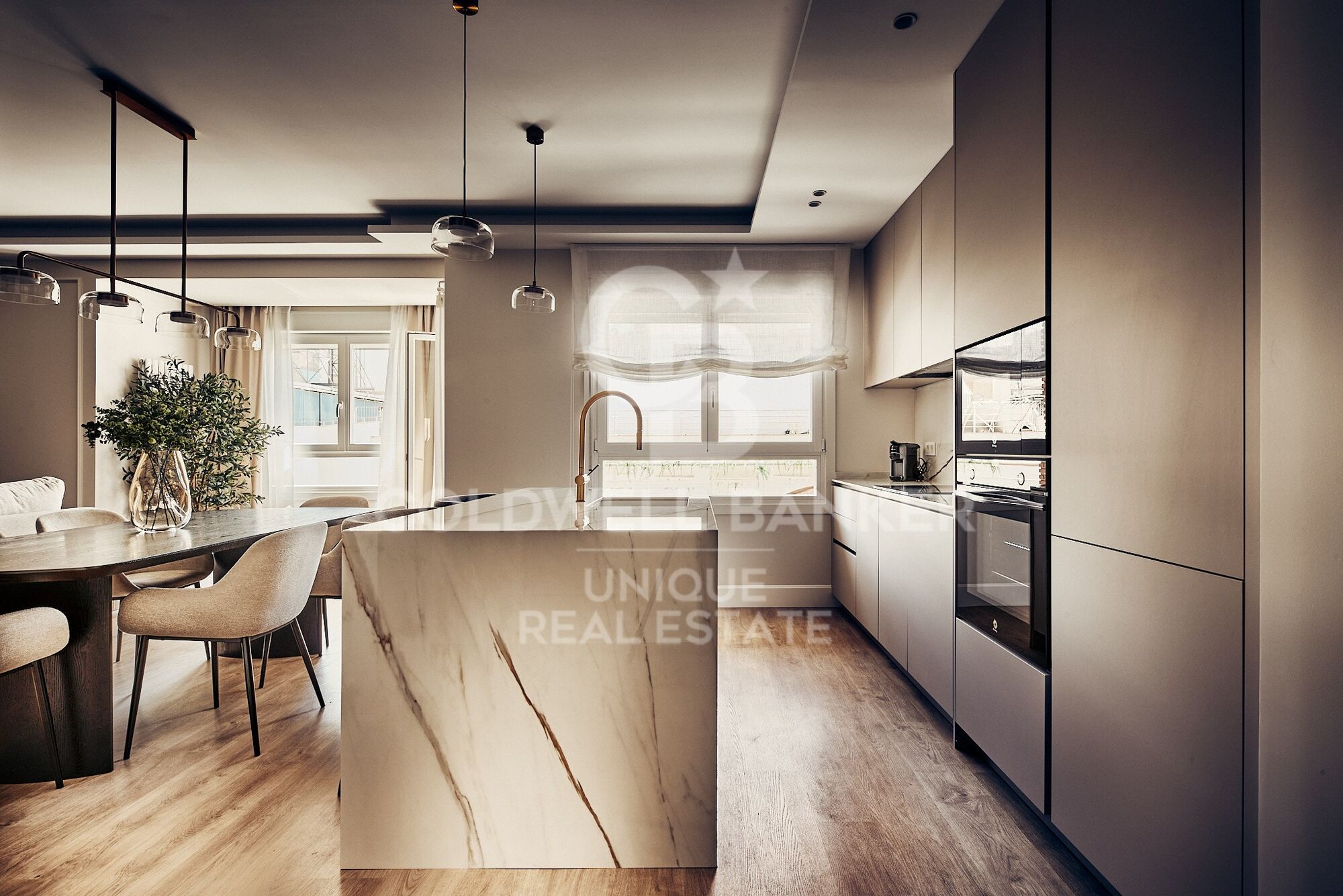 Renovated exterior apartment with terrace and garage in Goya, Madrid
