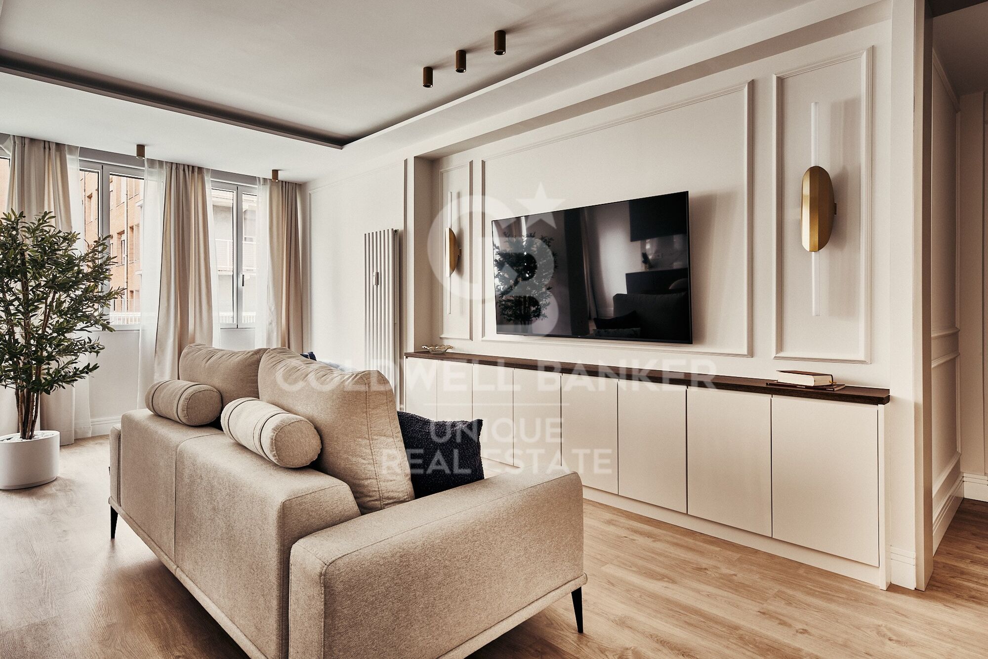 Renovated exterior flat in Lista, Madrid