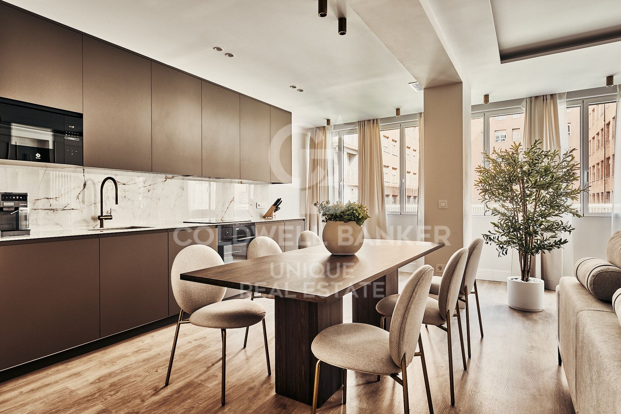 Renovated exterior flat in Lista, Madrid