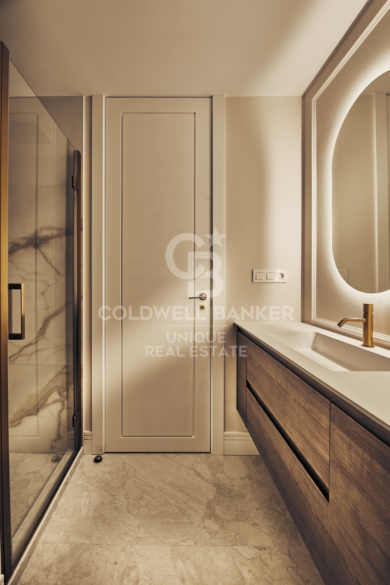 Renovated exterior flat in Lista, Madrid