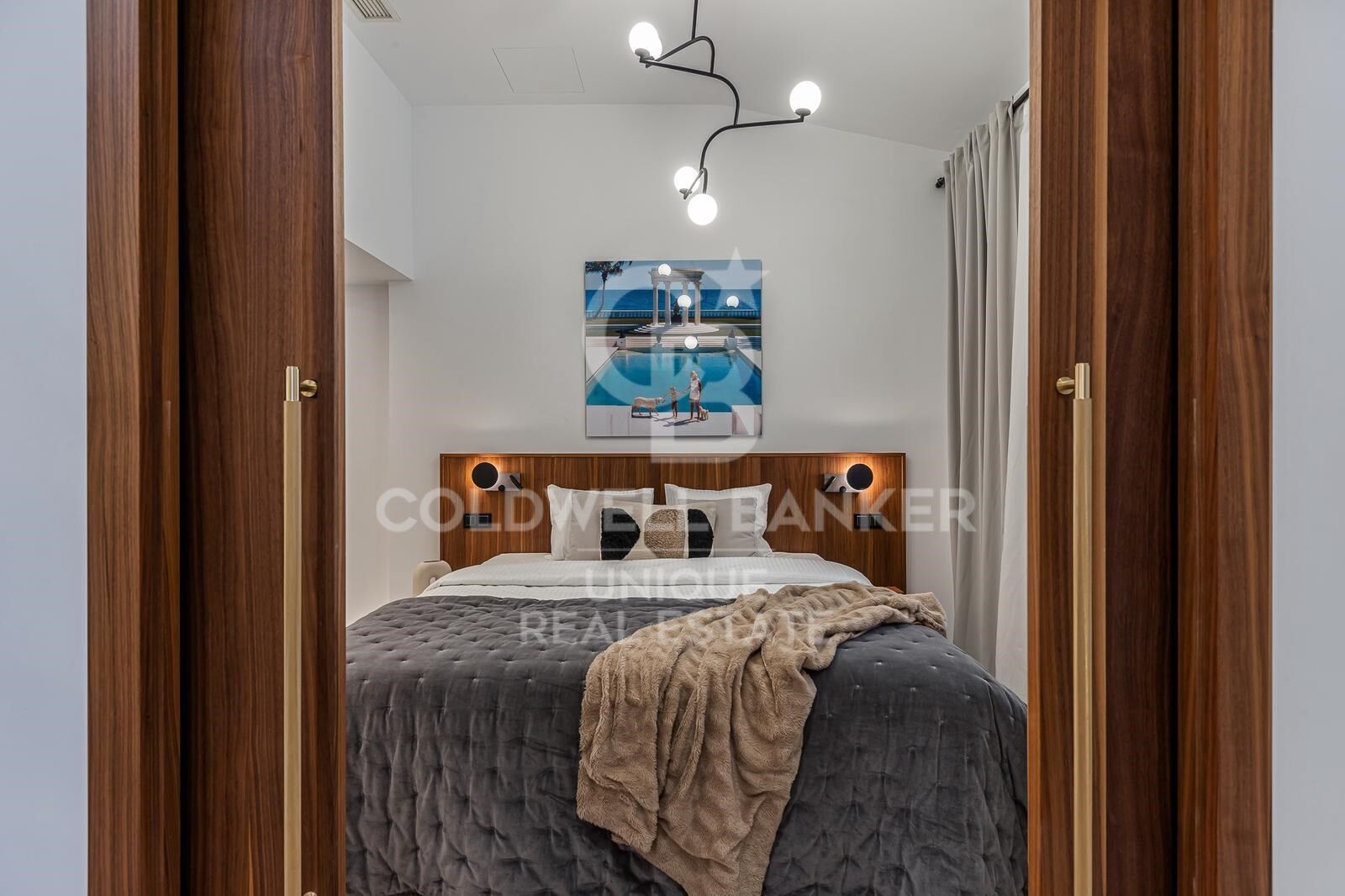 Renovated flat in Recoletos, Madrid