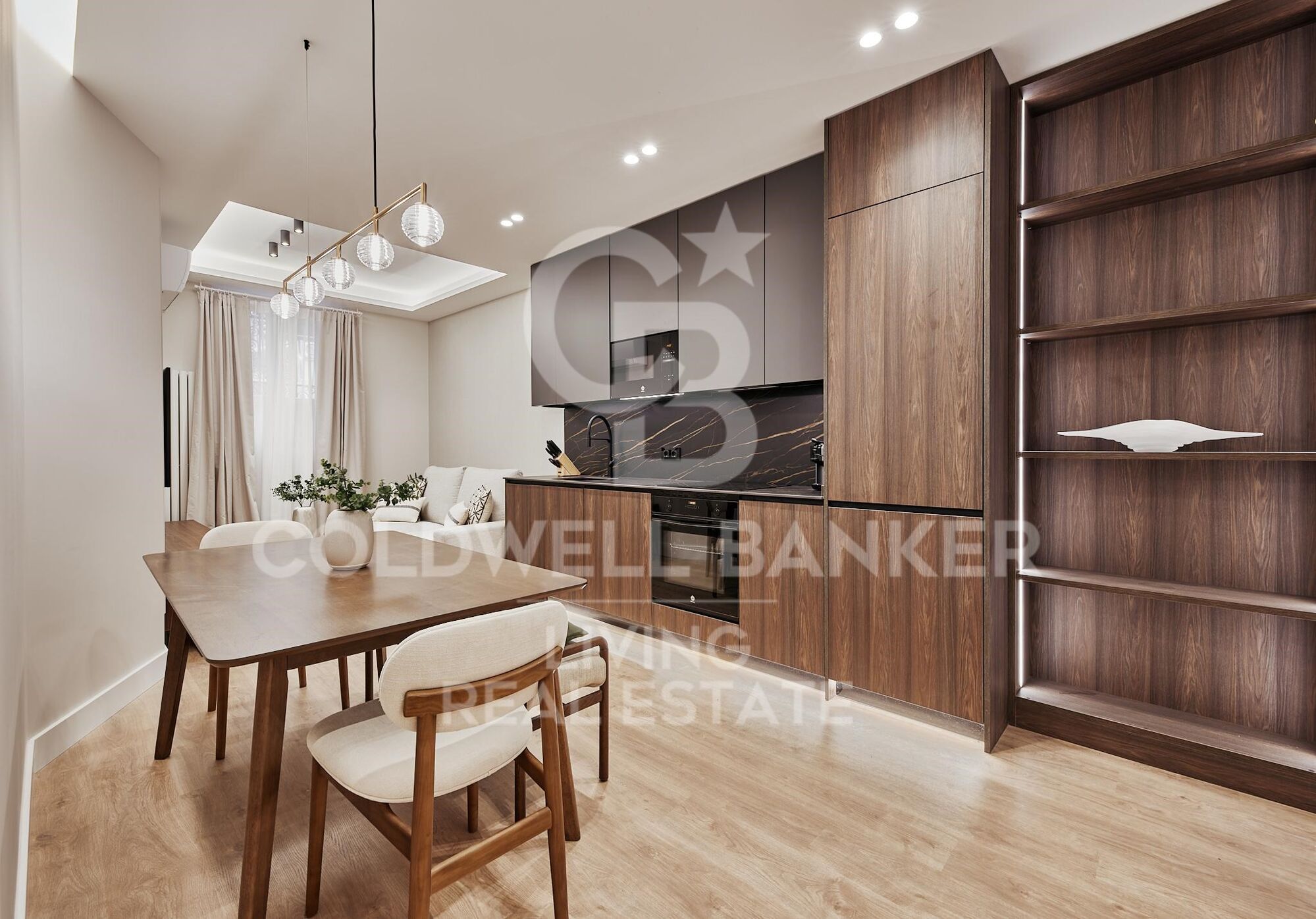 Flat 2 Bedrooms Sale Madrid