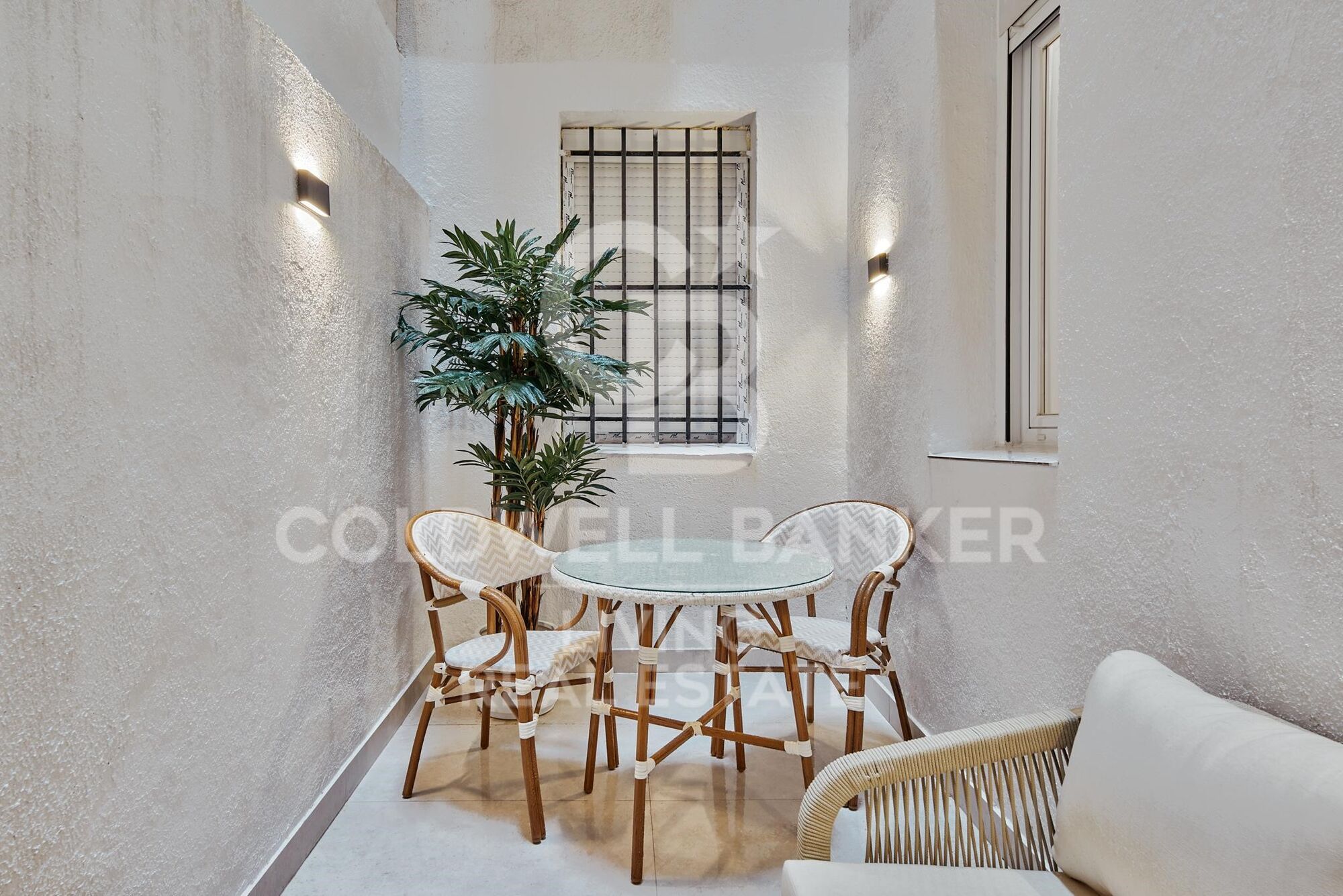 Flat 2 Bedrooms Sale Madrid
