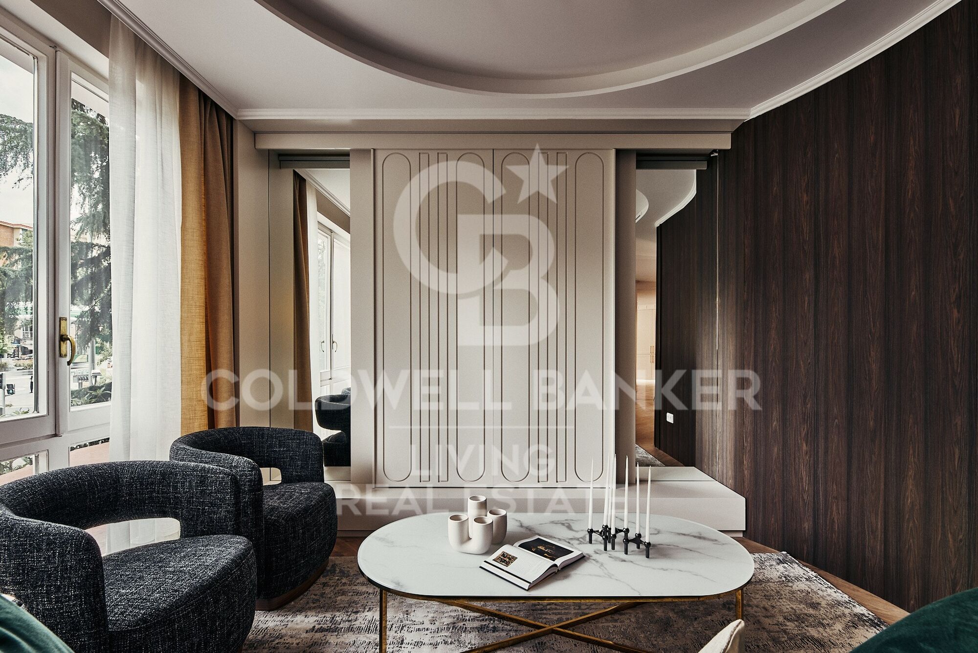 Flat 5 Bedrooms Sale Madrid