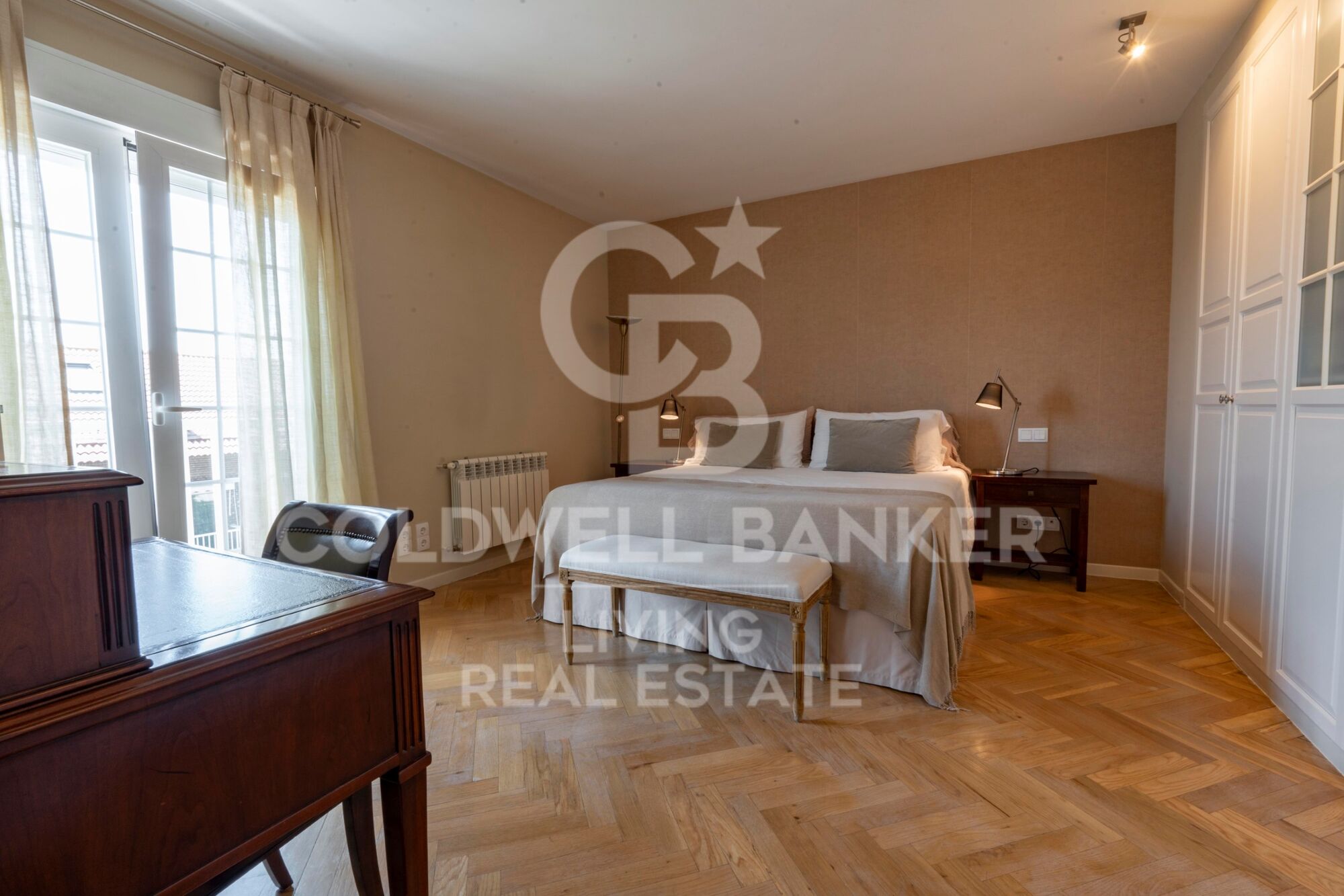 Chalet 5 Bedrooms Sale Madrid