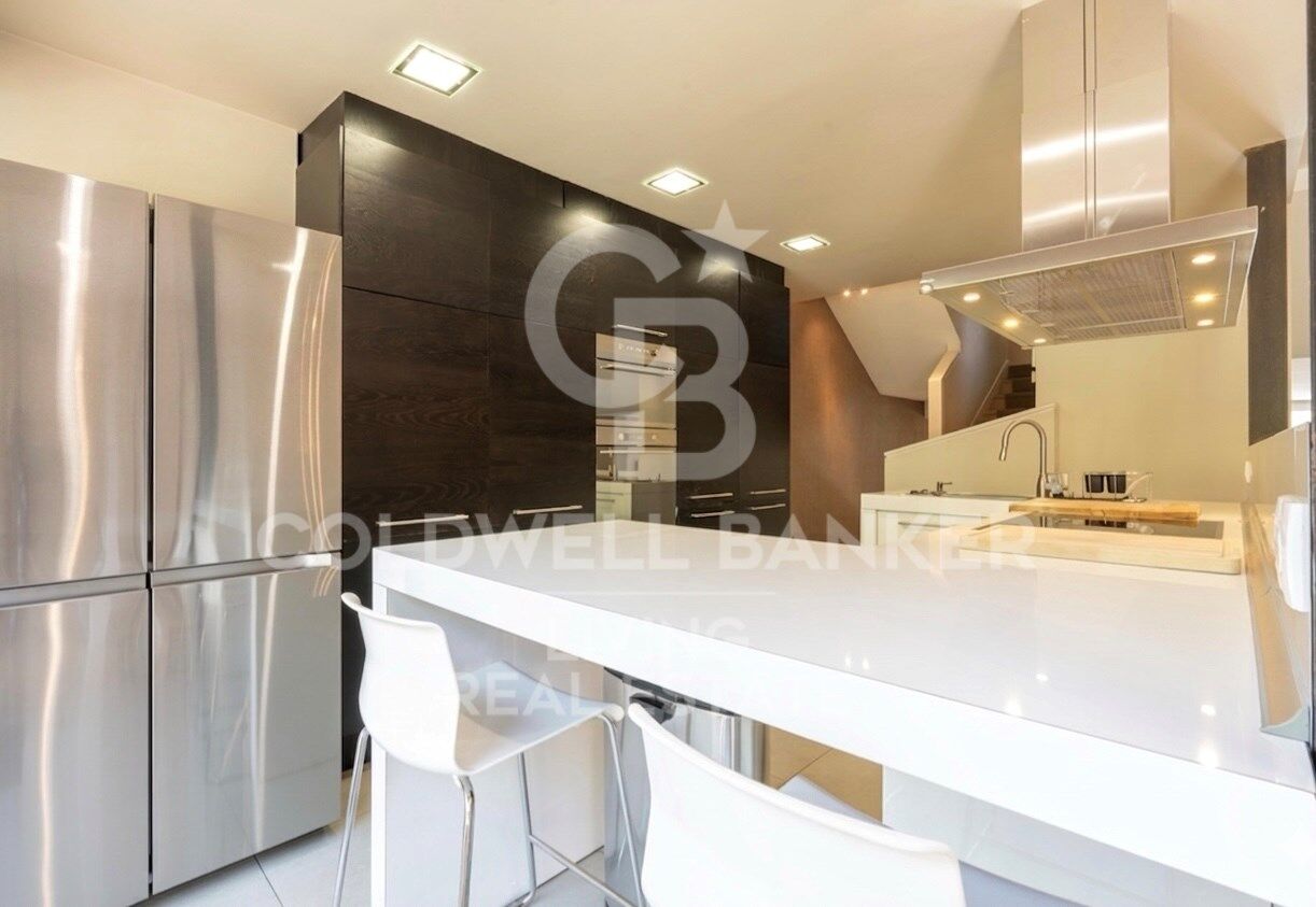 Chalet 5 Bedrooms Sale Madrid