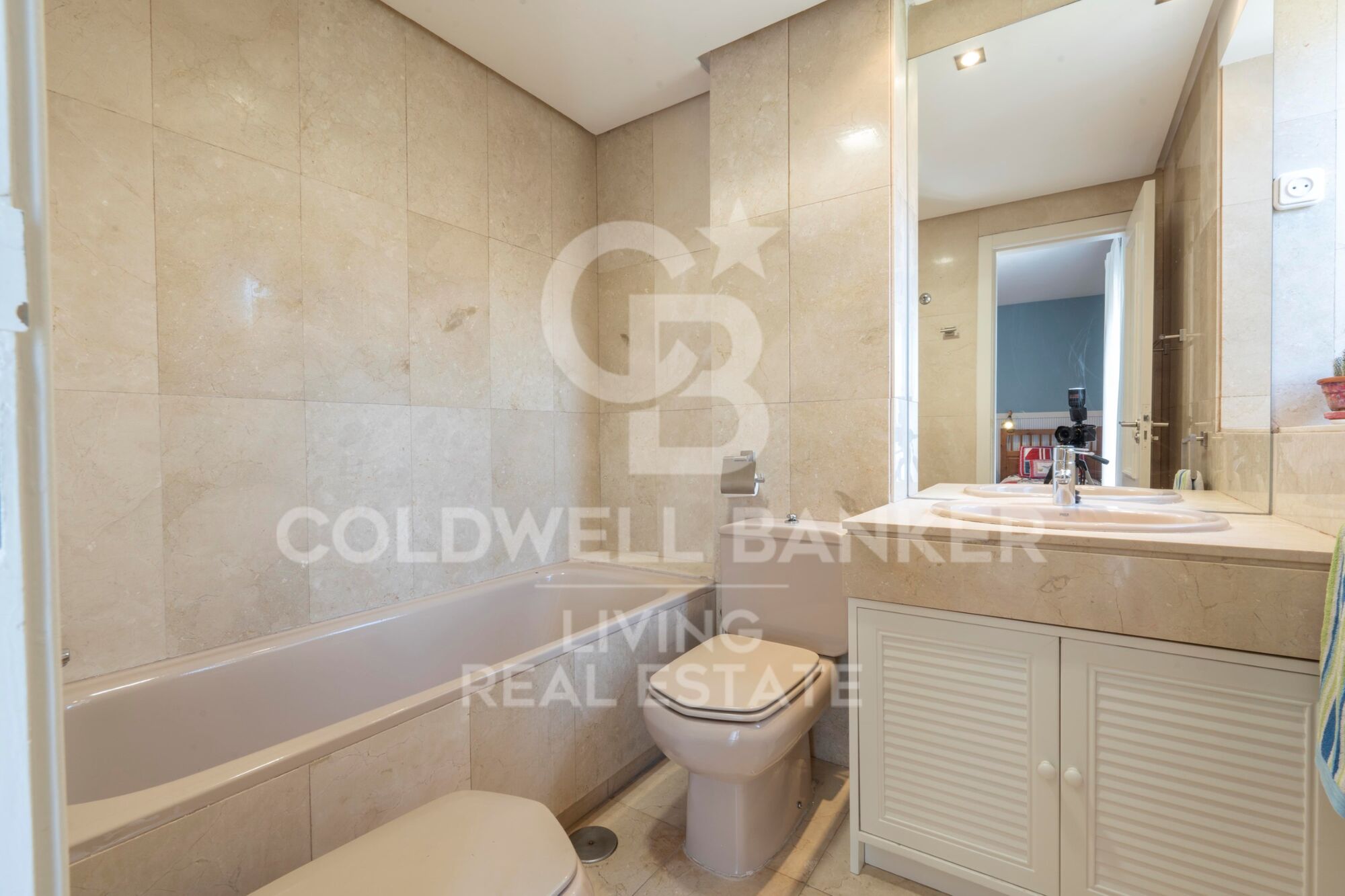 Chalet 5 Bedrooms Sale Madrid