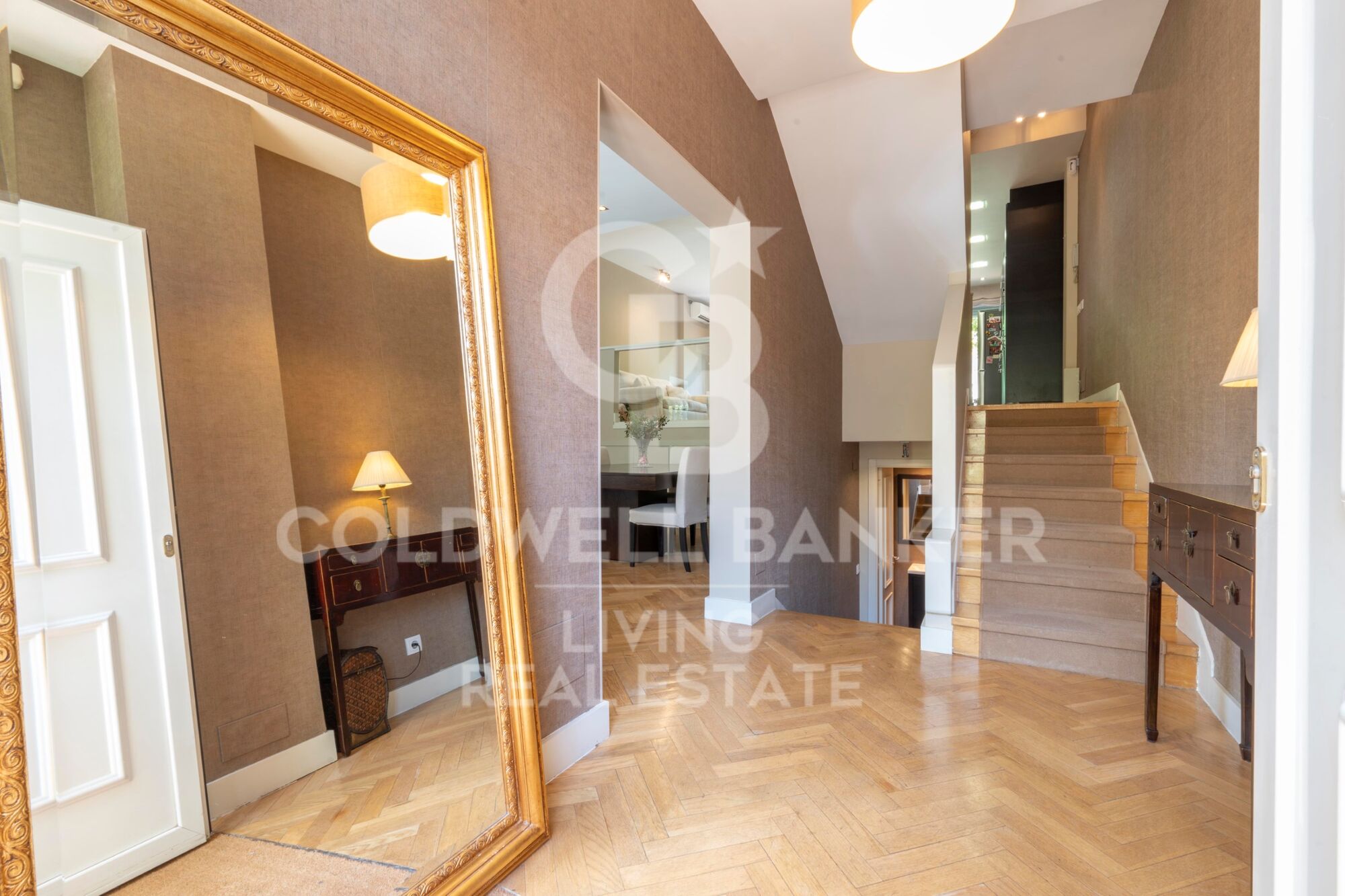 Chalet 5 Bedrooms Sale Madrid