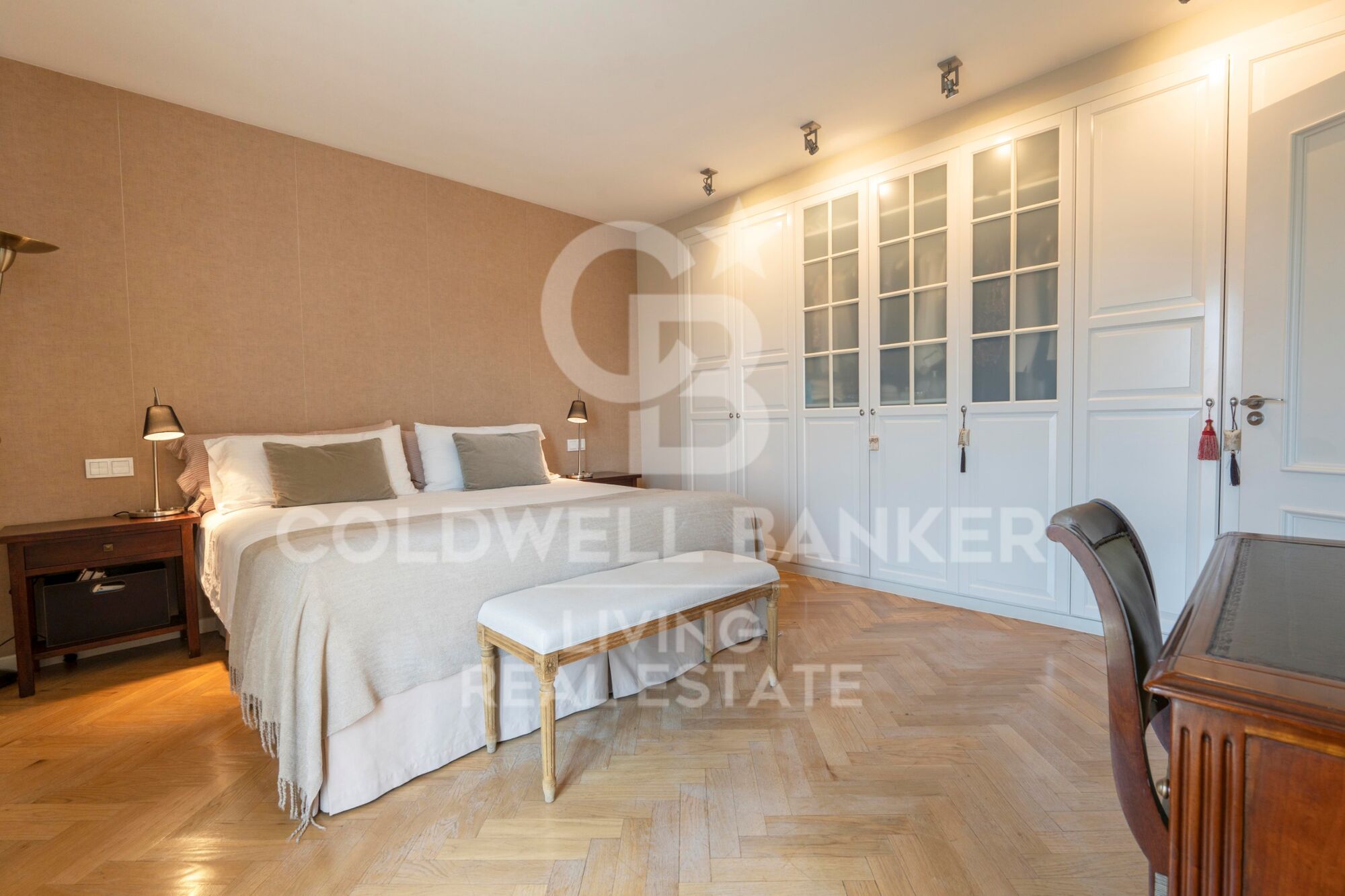 Chalet 5 Bedrooms Sale Madrid