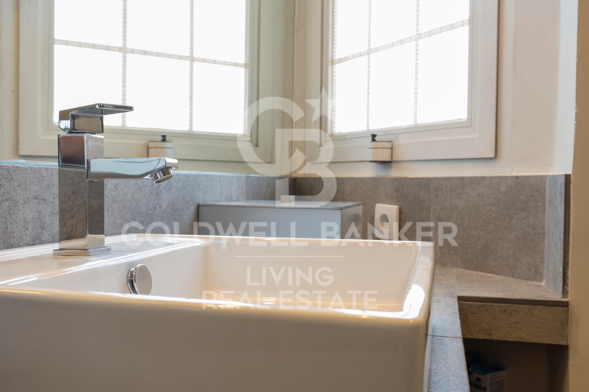 Chalet 5 Bedrooms Sale Madrid