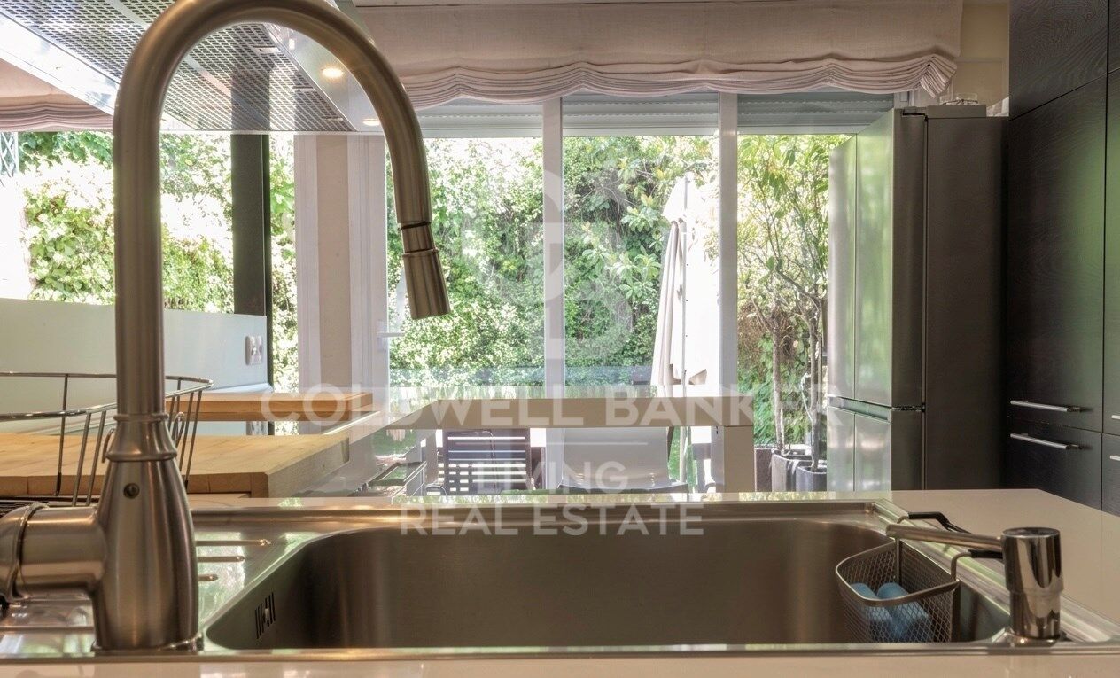 Chalet 5 Bedrooms Sale Madrid