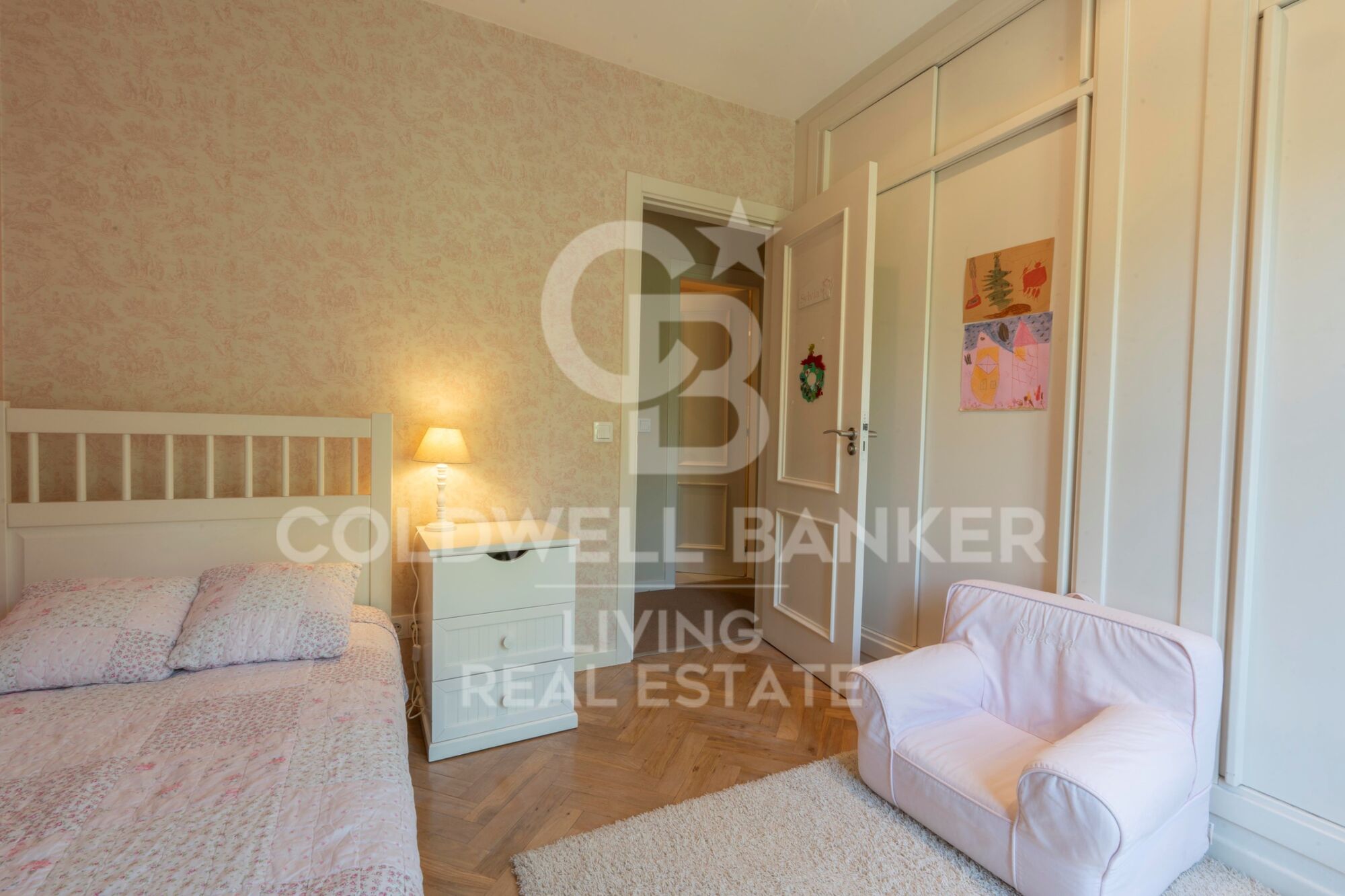 Chalet 5 Bedrooms Sale Madrid