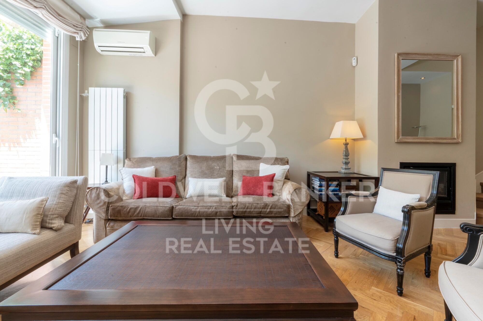 Chalet 5 Bedrooms Sale Madrid