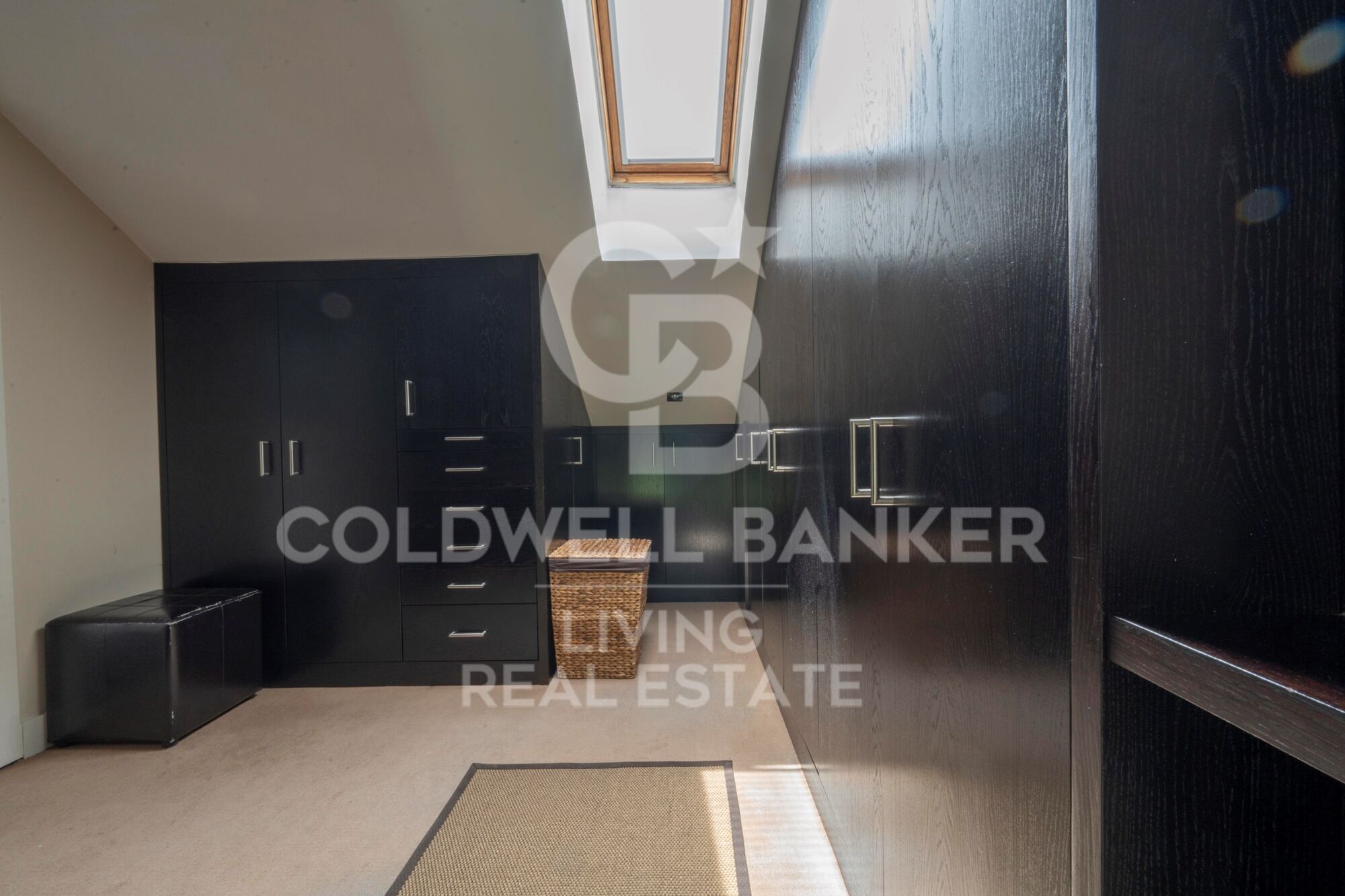 Chalet 5 Bedrooms Sale Madrid