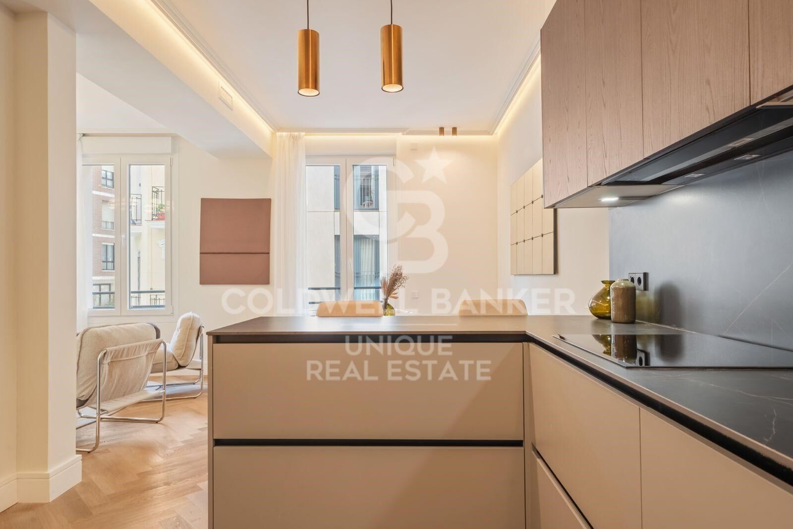 Bright flat with 2 bedrooms in Trafalgar, Chamberí
