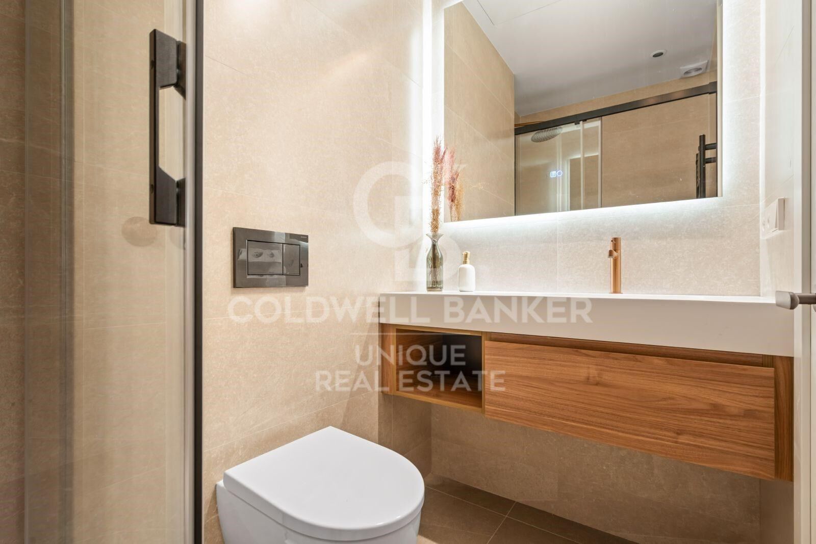 Bright flat with 2 bedrooms in Trafalgar, Chamberí