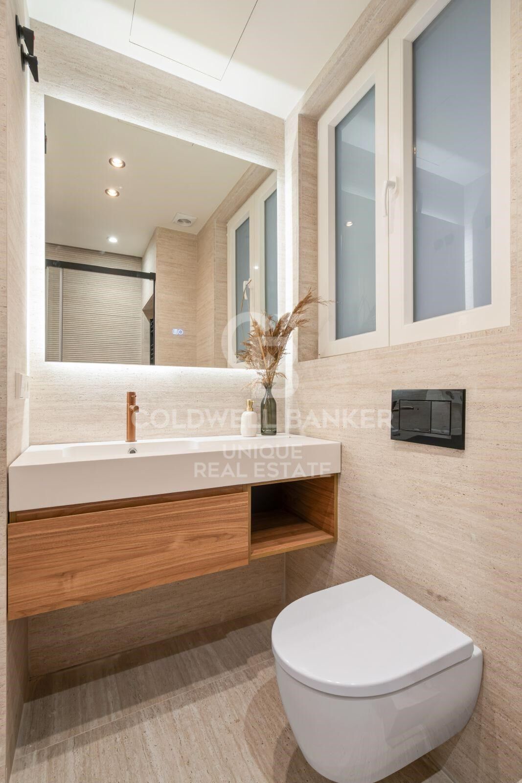 Bright flat with 2 bedrooms in Trafalgar, Chamberí
