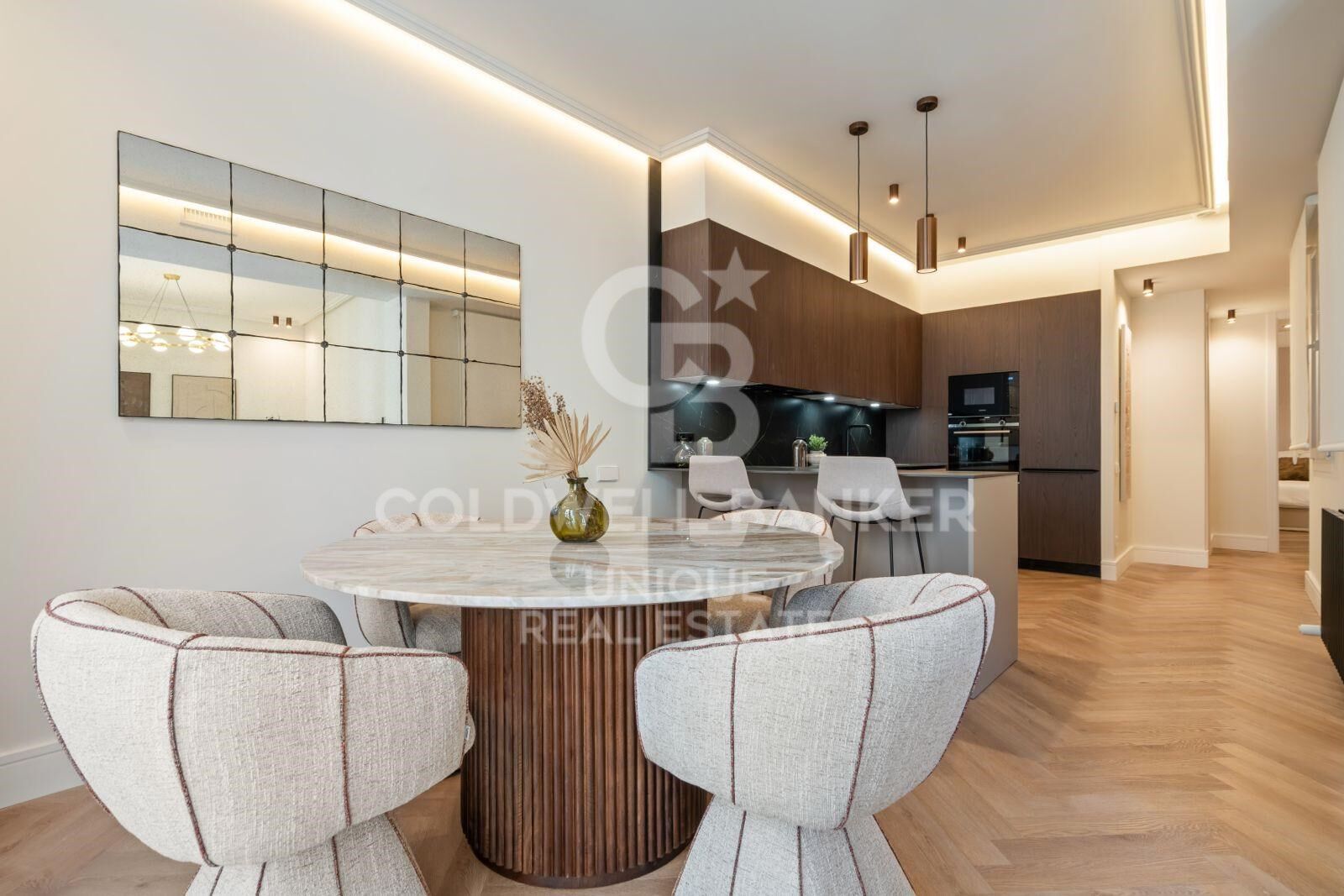 Bright flat with 2 bedrooms in Trafalgar, Chamberí