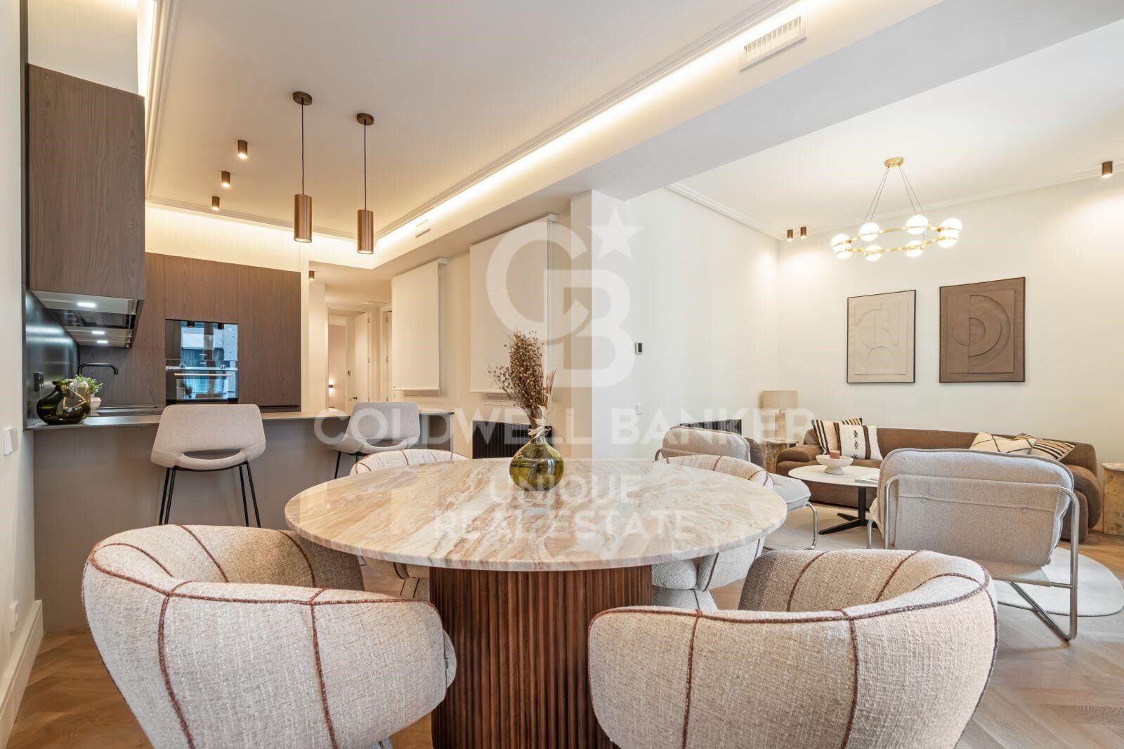Bright flat with 2 bedrooms in Trafalgar, Chamberí