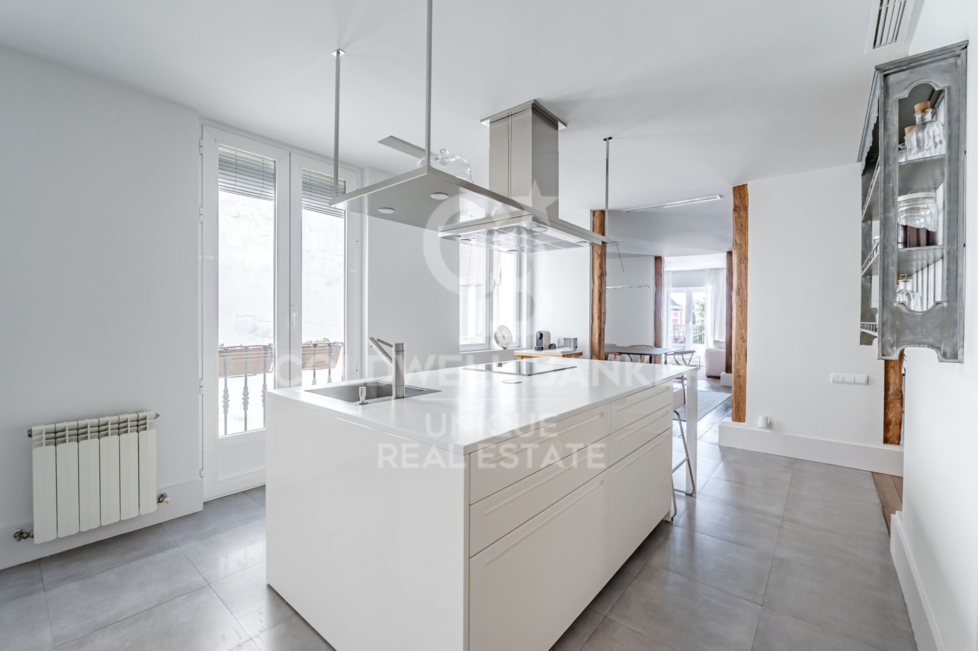 3 bedroom apartment with natural light and open views in Justicia