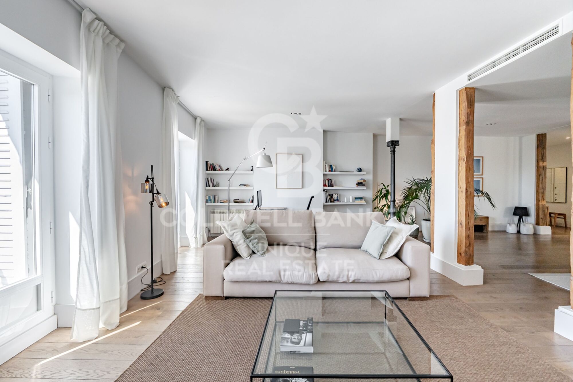 3 bedroom apartment with natural light and open views in Justicia