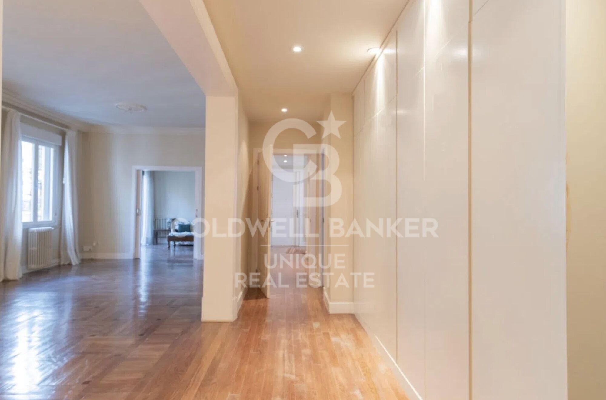 Flat 3 Bedrooms Sale Madrid