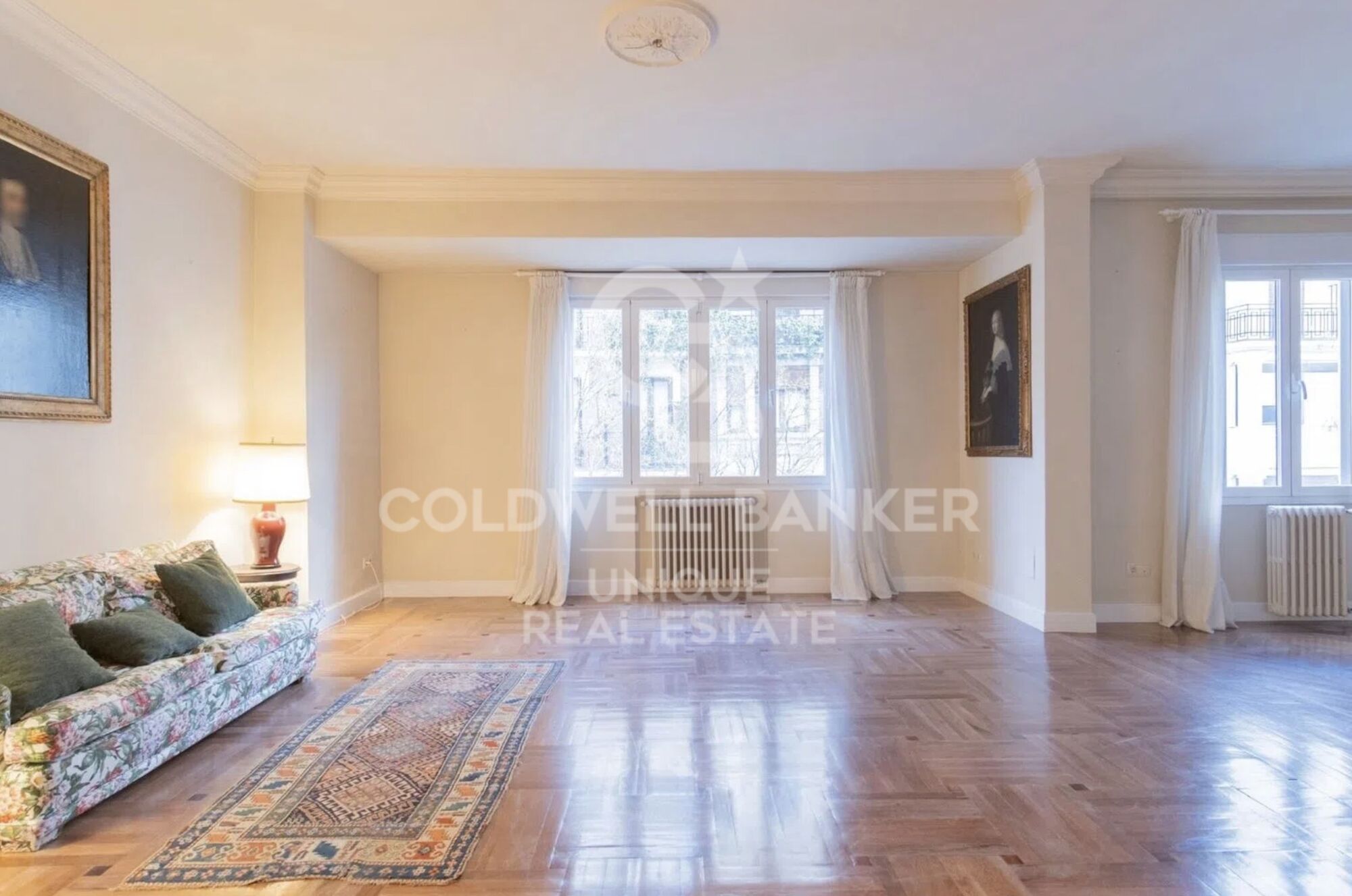 Flat 3 Bedrooms Sale Madrid