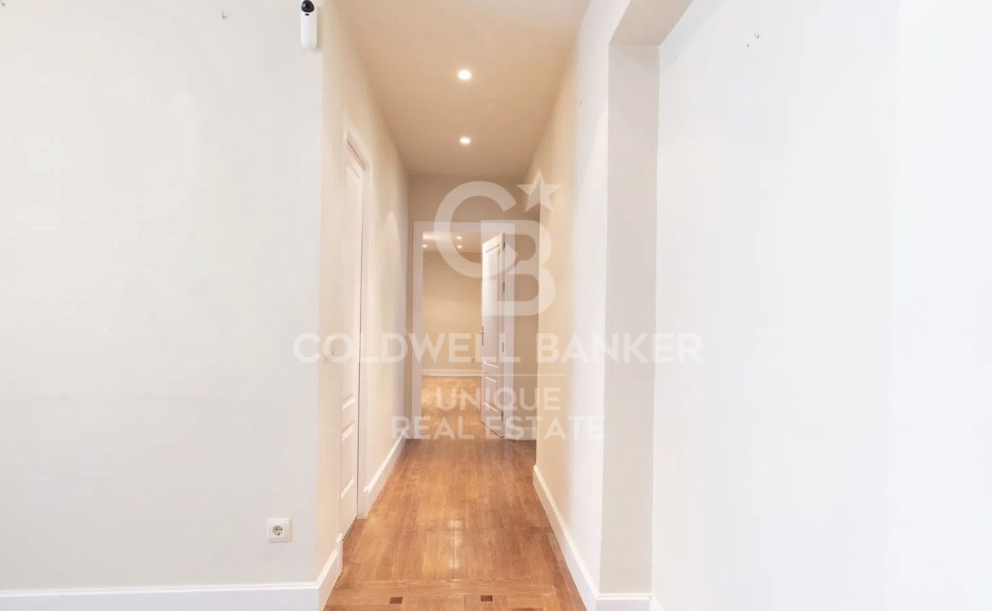 Flat 3 Bedrooms Sale Madrid
