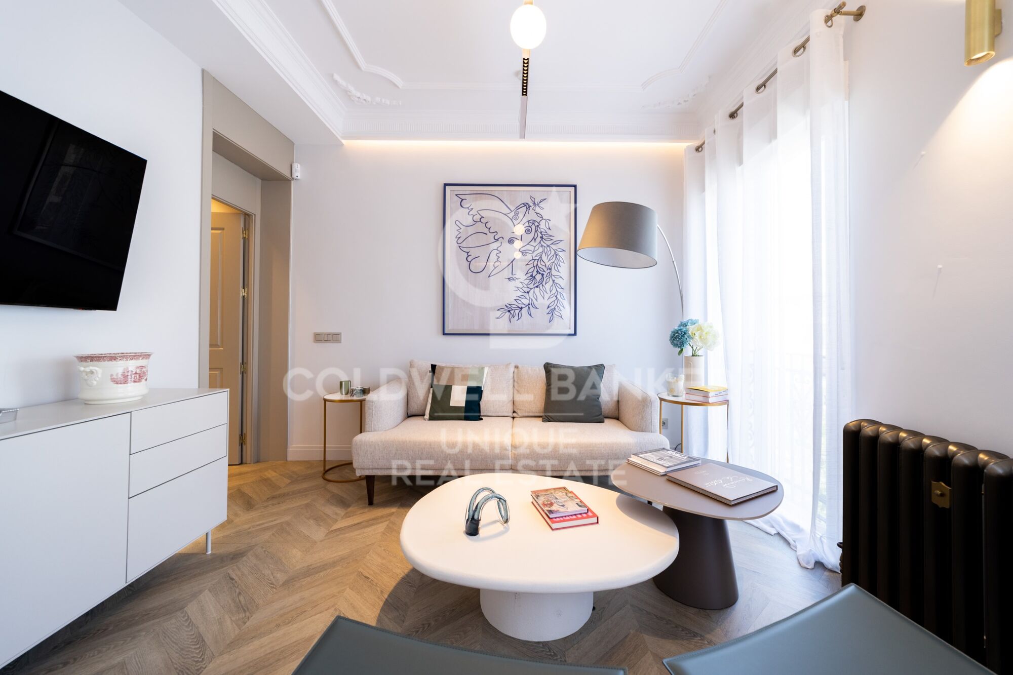 Renovated Two-Bedroom Apartment on Ortega y Gasset, Madrid