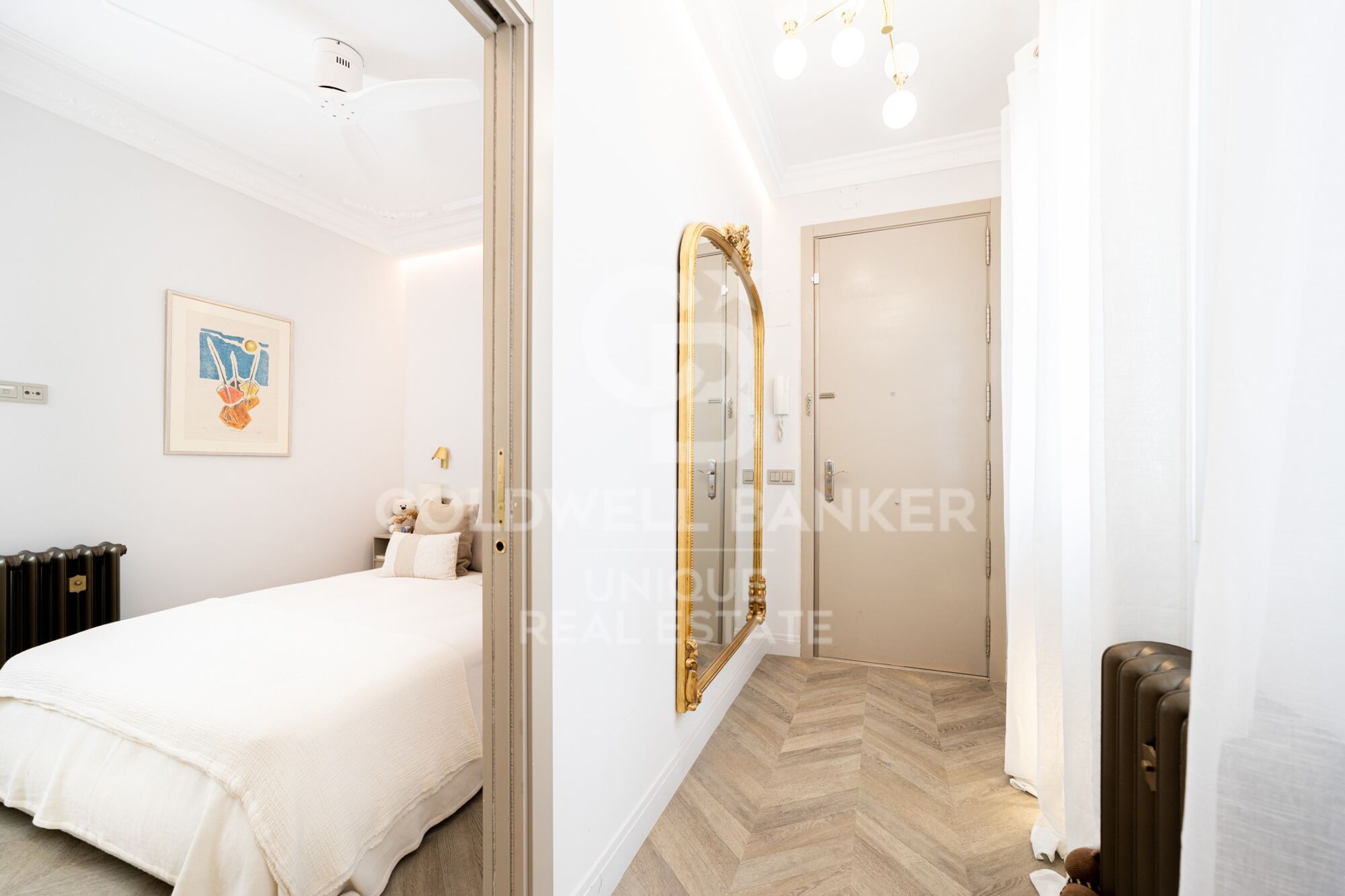Renovated Two-Bedroom Apartment on Ortega y Gasset, Madrid