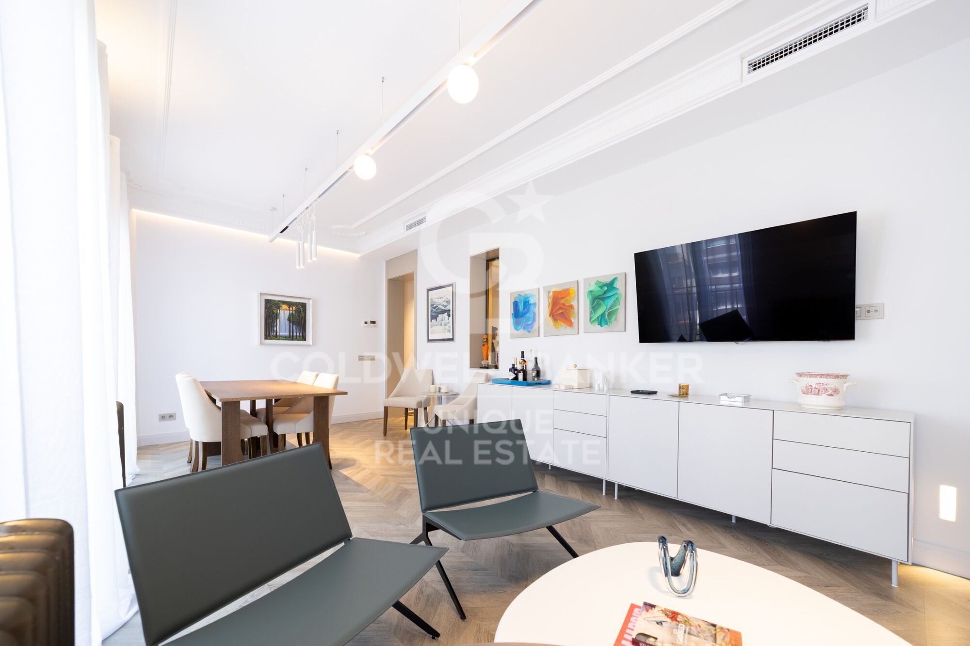 Renovated Two-Bedroom Apartment on Ortega y Gasset, Madrid