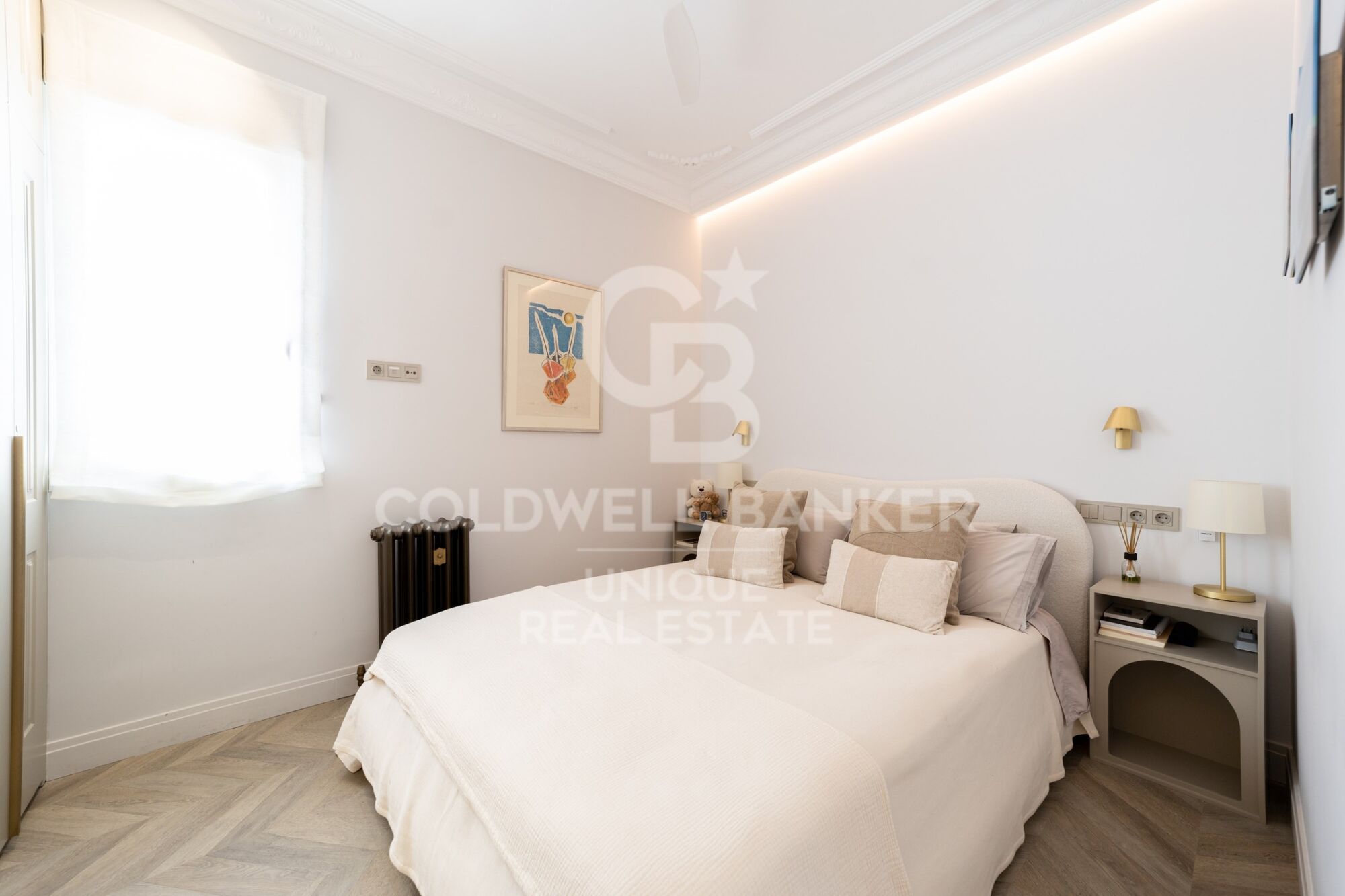 Renovated Two-Bedroom Apartment on Ortega y Gasset, Madrid
