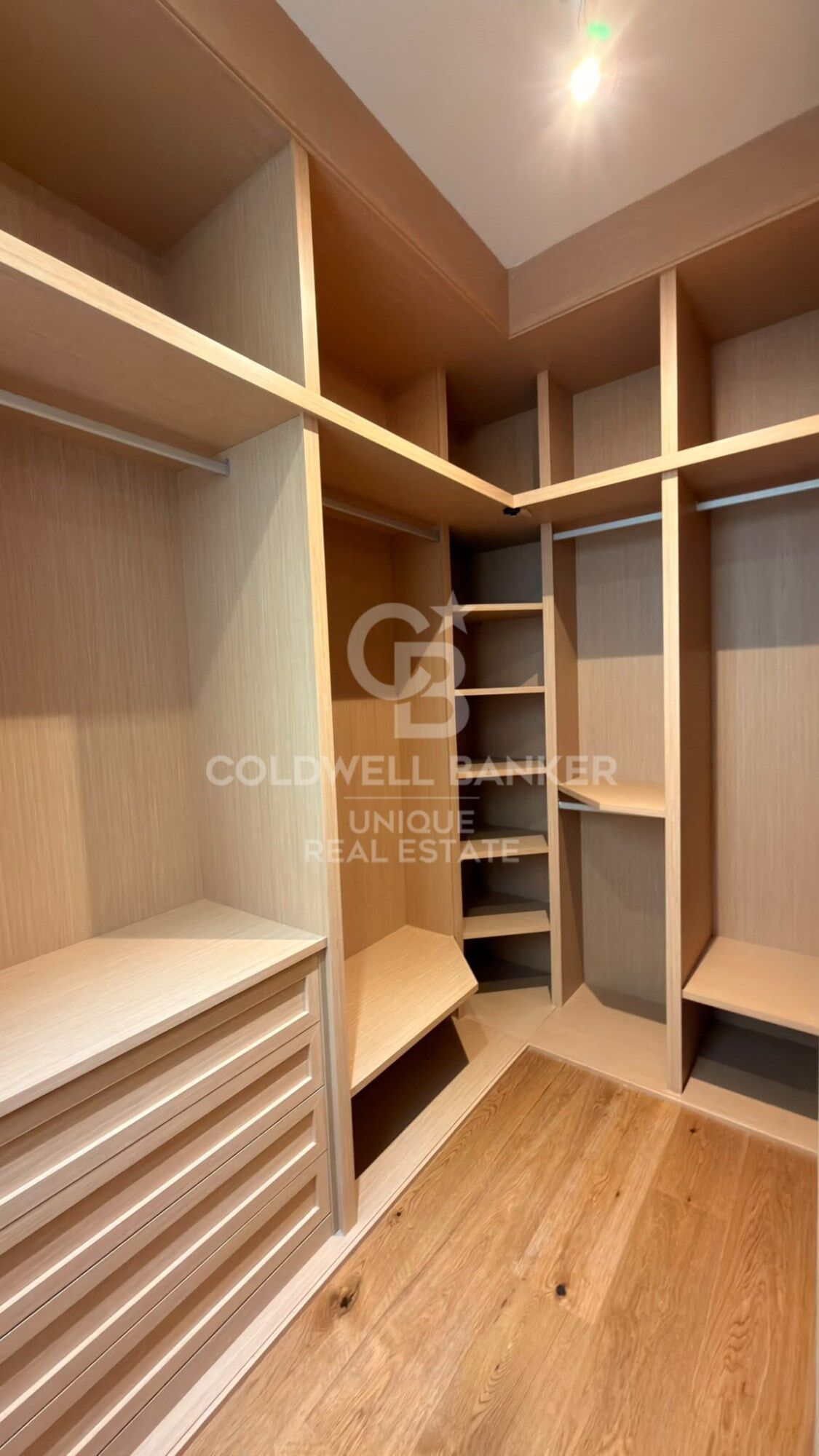 Renovated Apartment in Goya with Two En-Suite Bedrooms