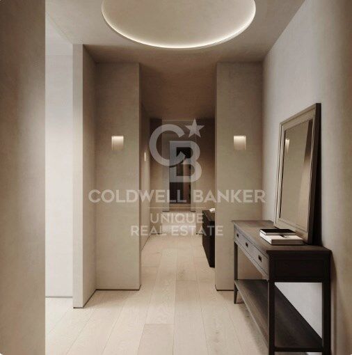 Magnificent flat to be renovated in the best area of Castellana, in Madrid