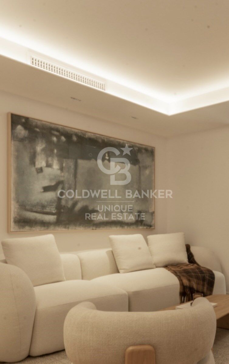 Exclusive Three-Bedroom Apartment in Argüelles