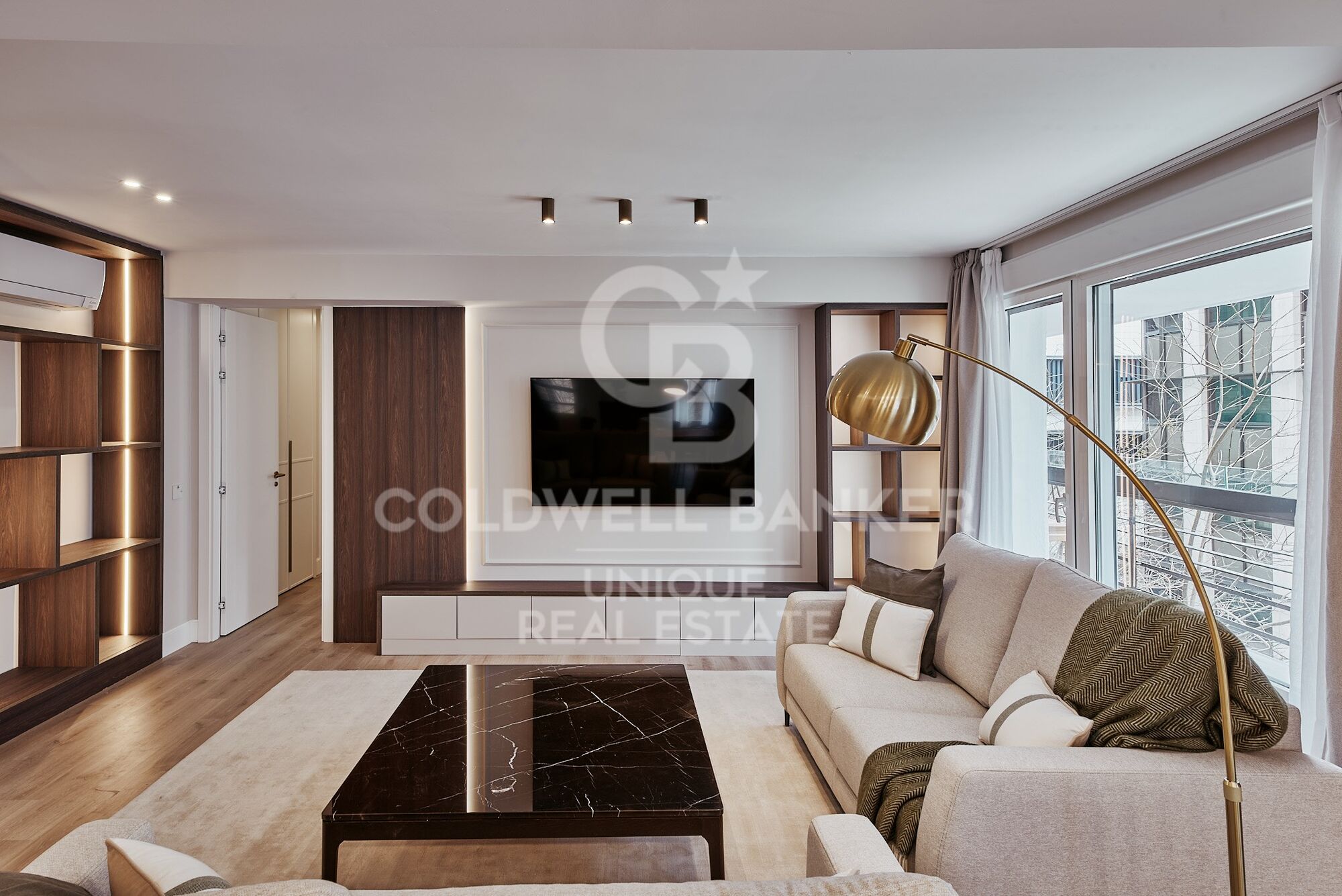 Brand new 3-bedroom exterior flat with terrace in Goya, Madrid