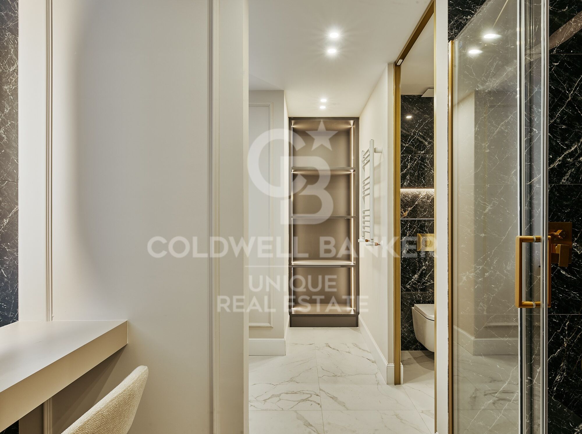 Brand new 3-bedroom exterior flat with terrace in Goya, Madrid