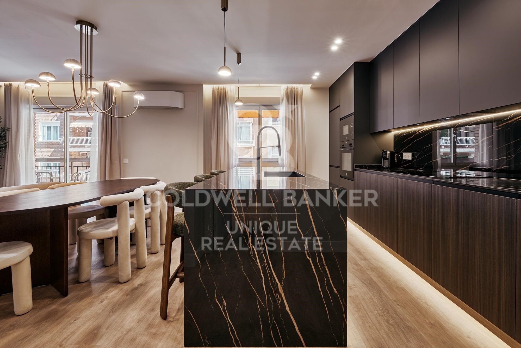 Renovated exterior 3-bedroom apartment in Lista, Madrid